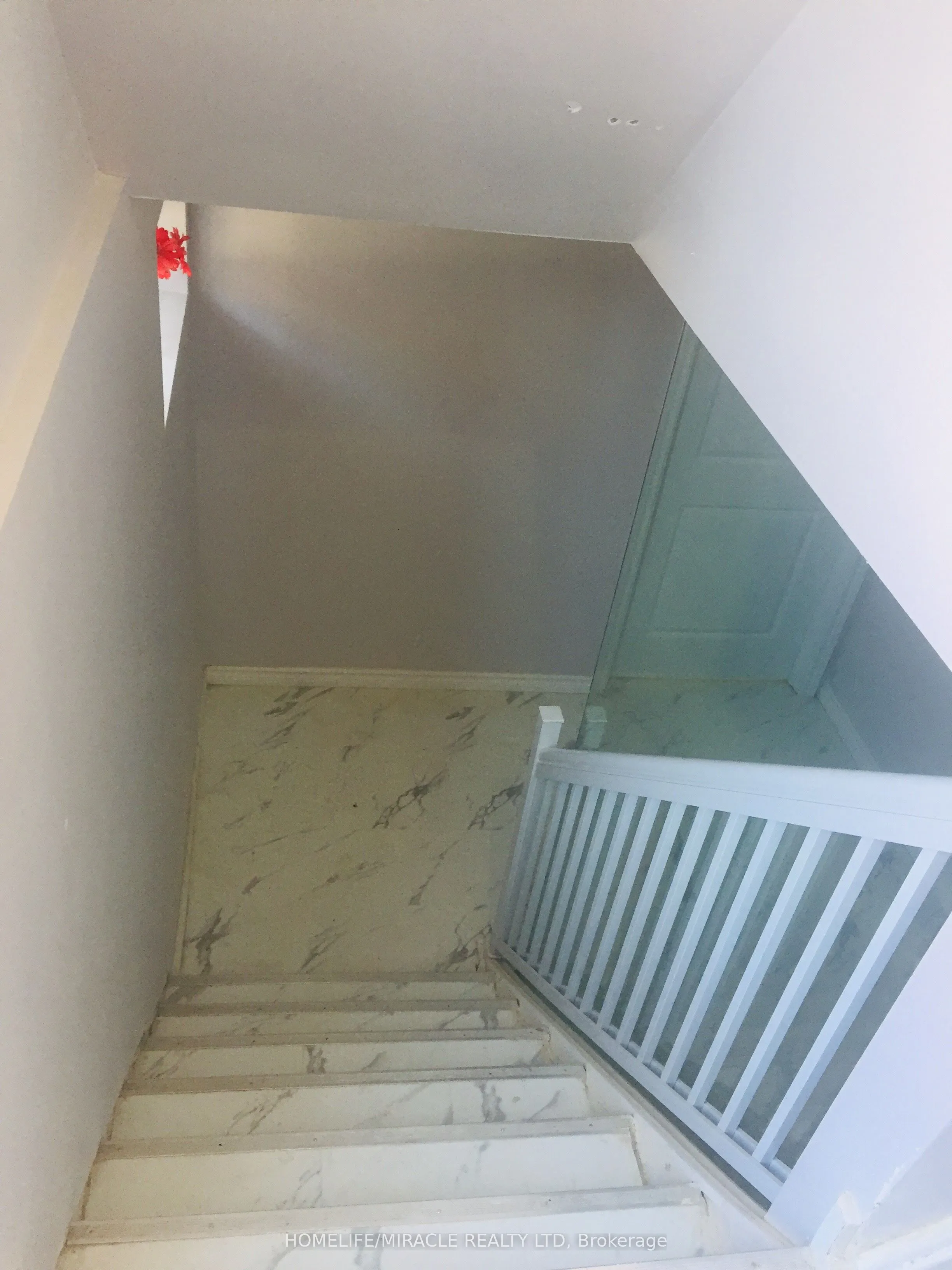 32 Babcock Road, #bsmt-1