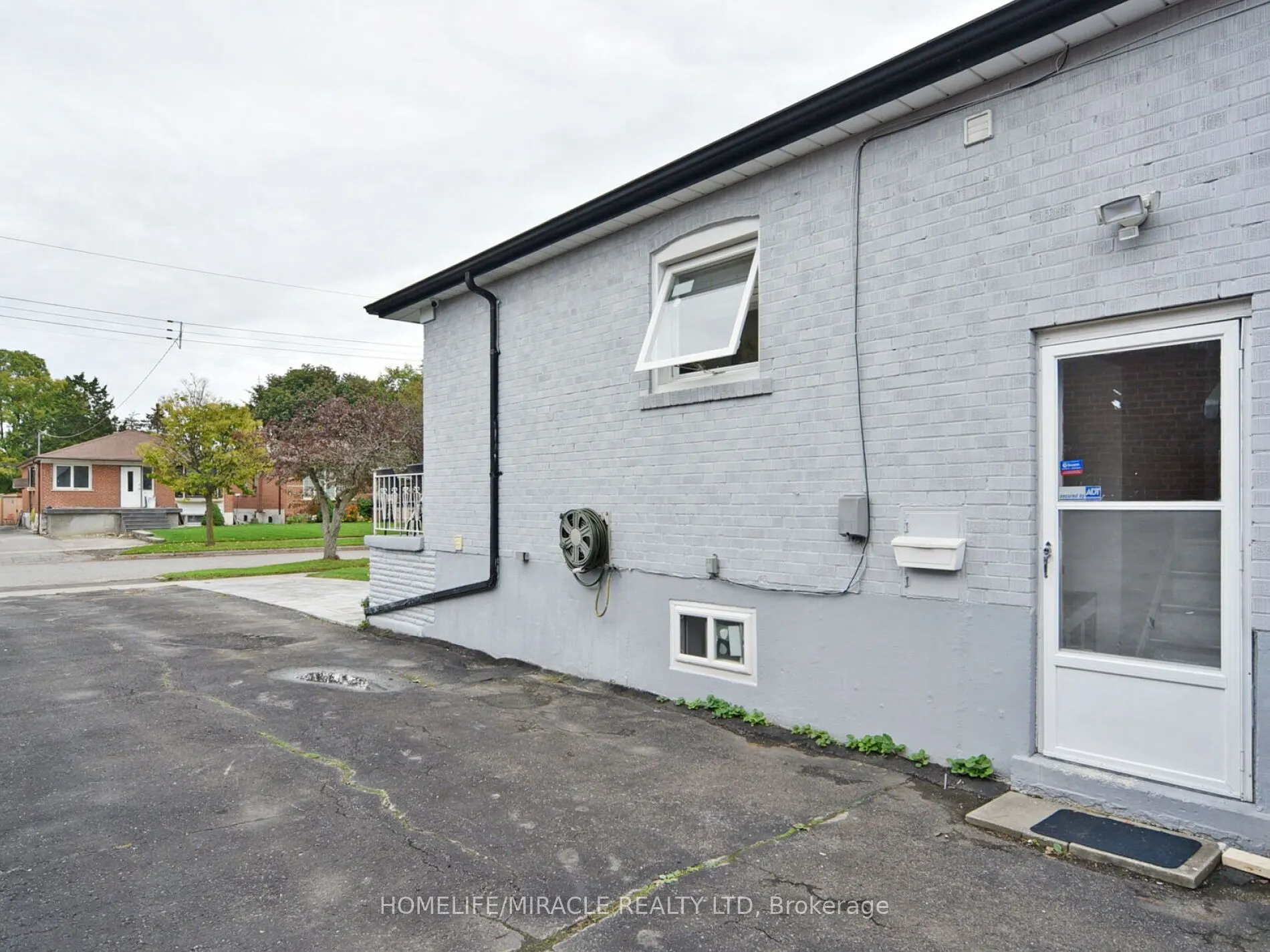 32 Babcock Road, #bsmt-1