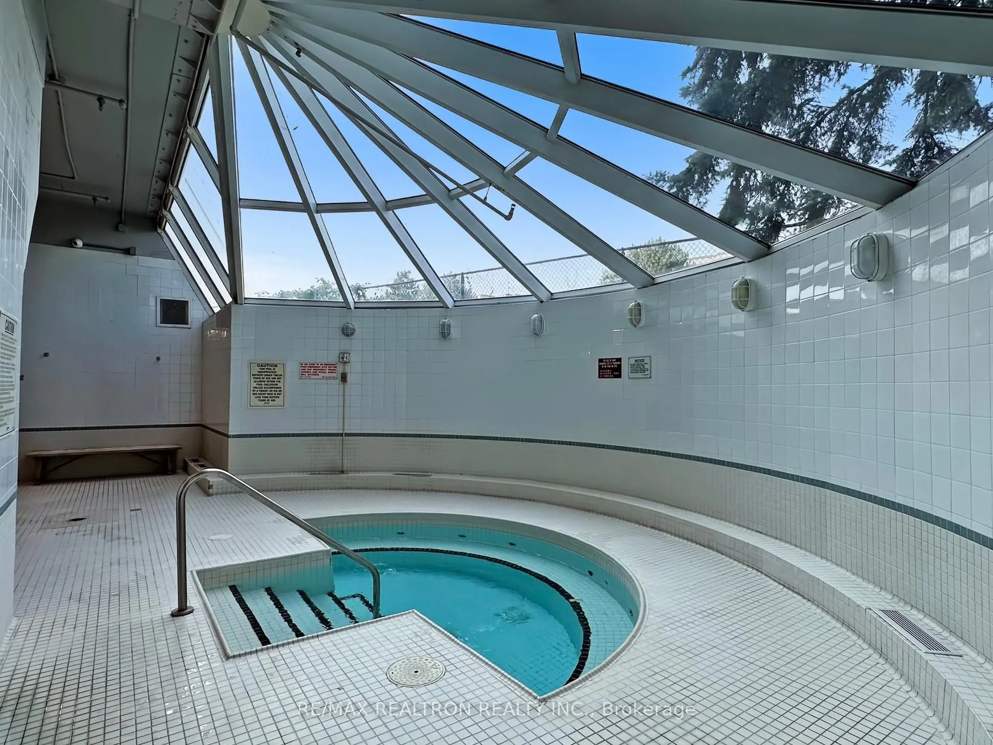 4725 Sheppard Avenue E, #1802