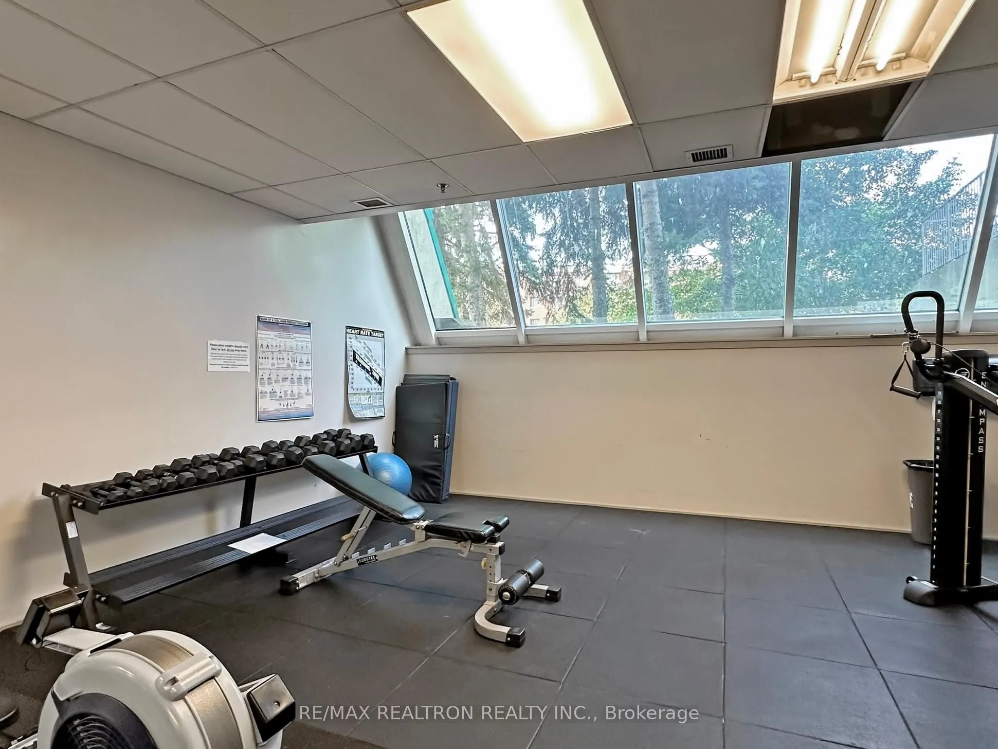 4725 Sheppard Avenue E, #1802