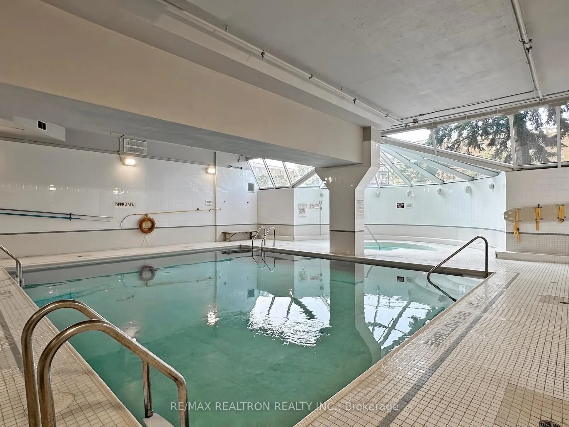 4725 Sheppard Avenue E, #1802