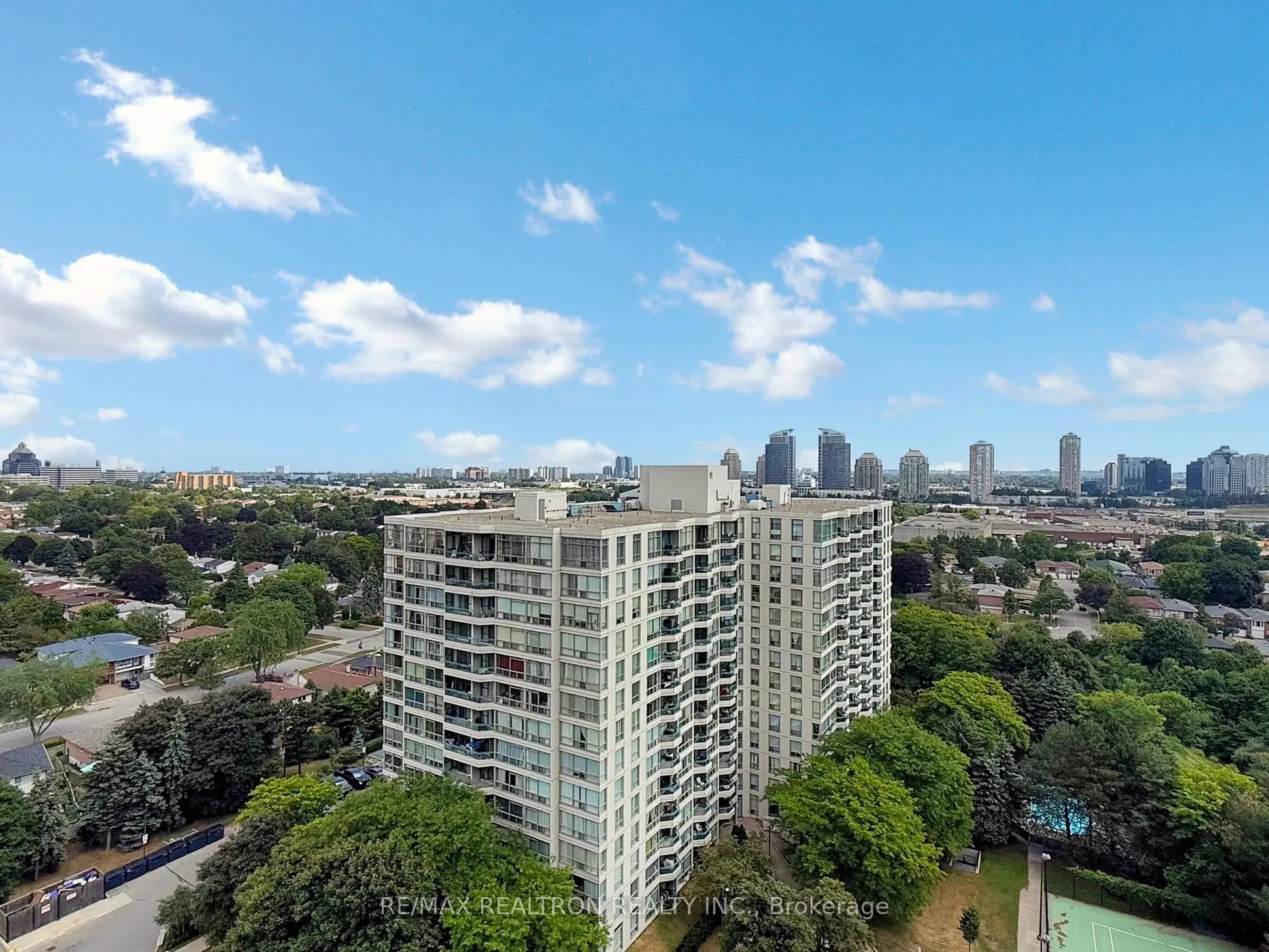 4725 Sheppard Avenue E, #1802