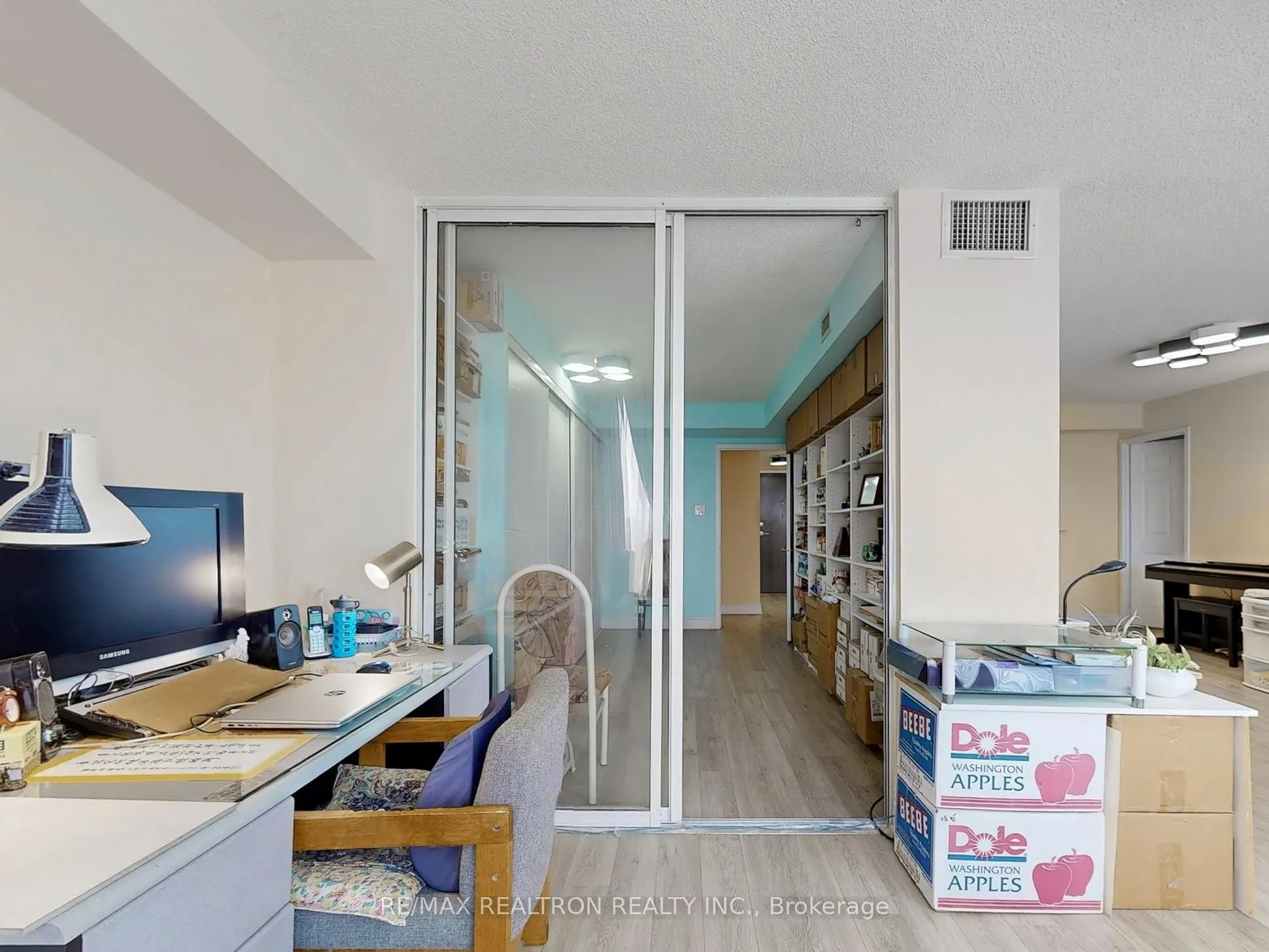 4725 Sheppard Avenue E, #1802