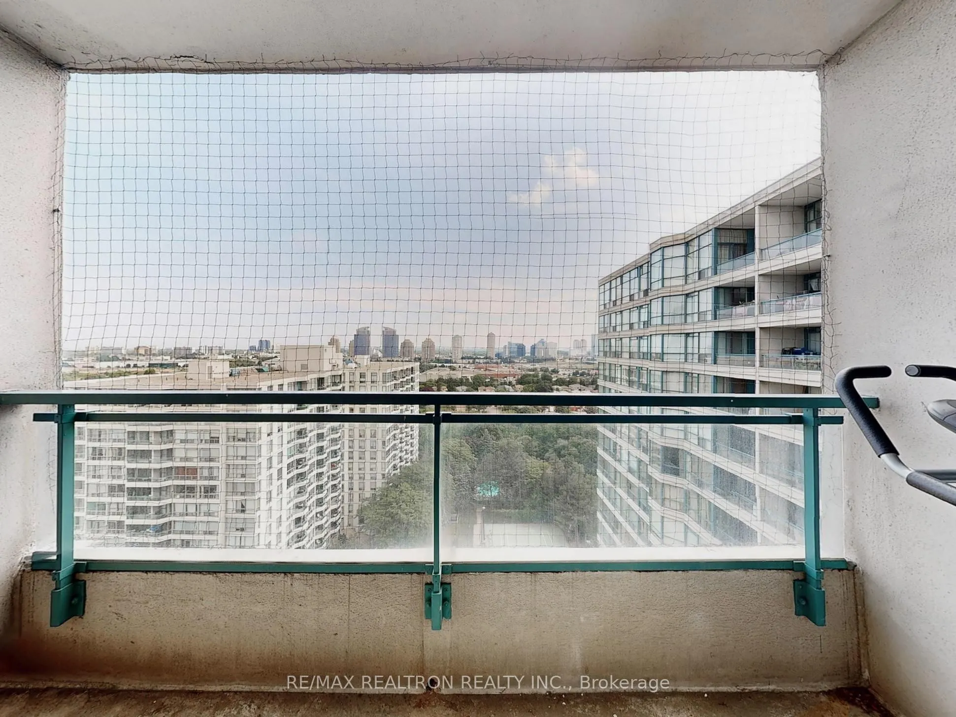 4725 Sheppard Avenue E, #1802