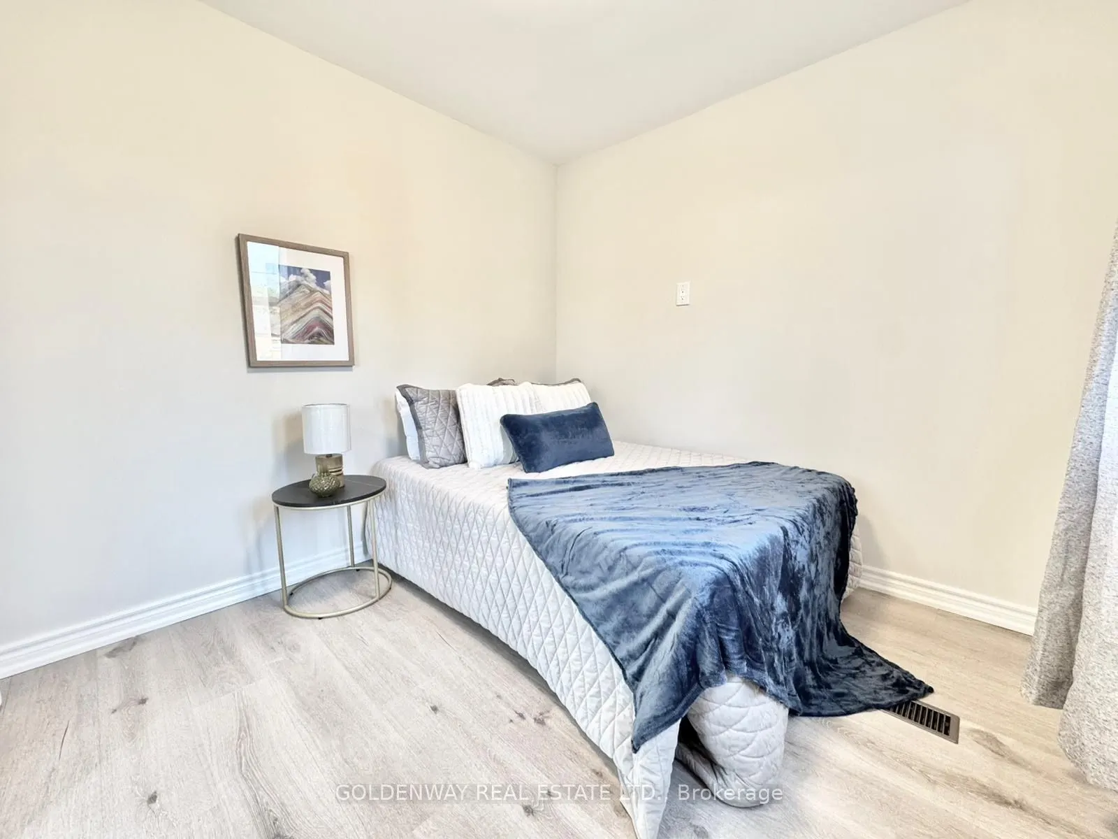1286 Cedar Street