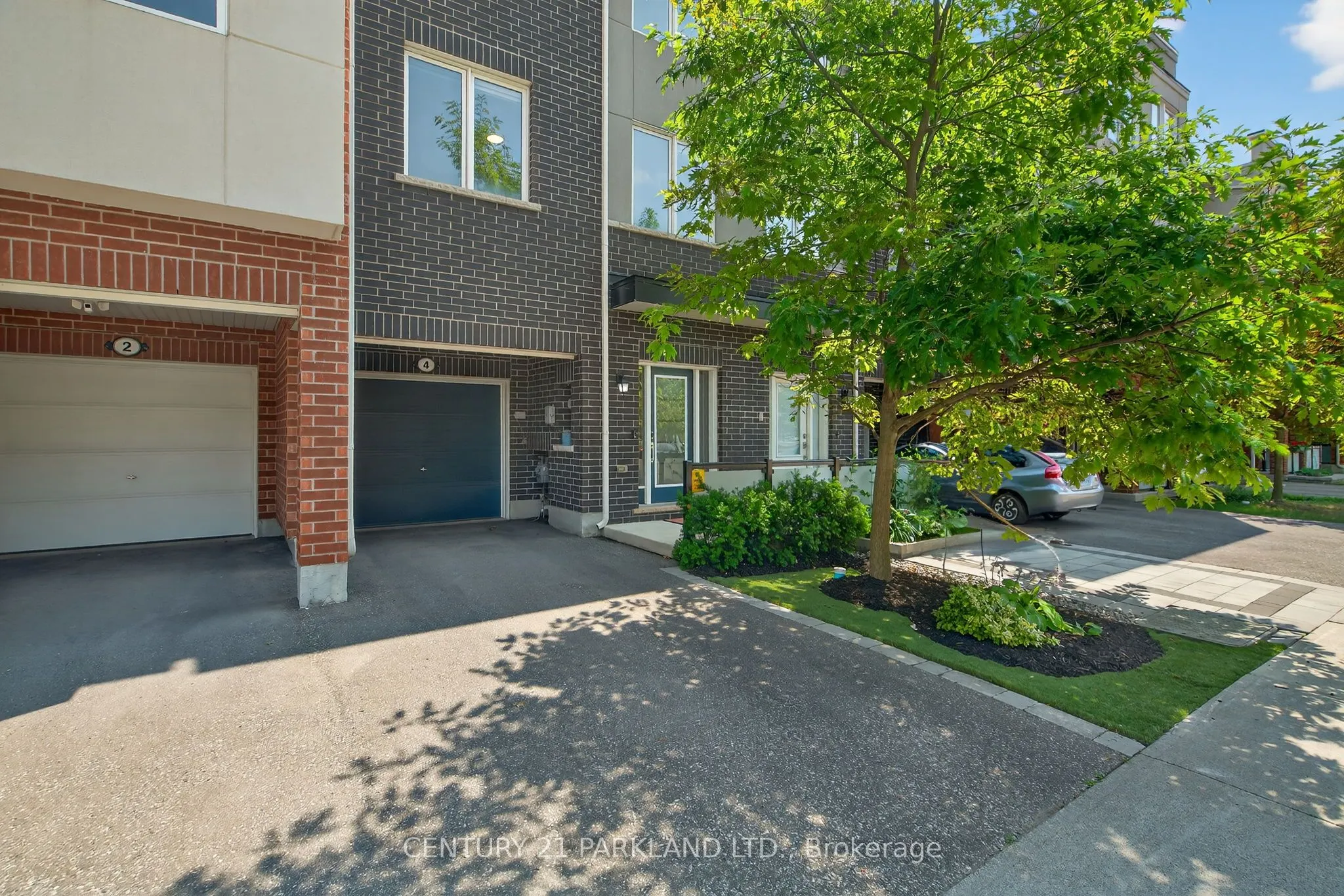 4 Heron Park Place