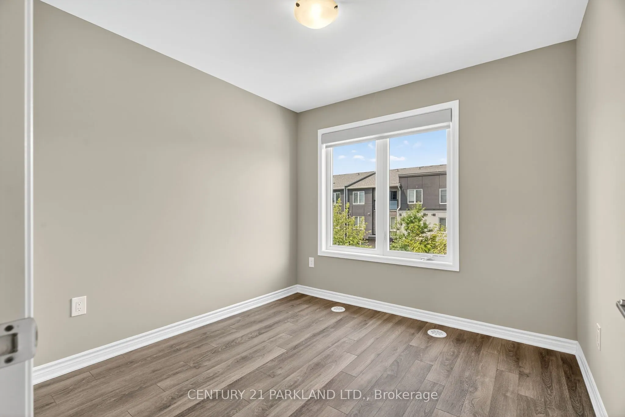 4 Heron Park Place