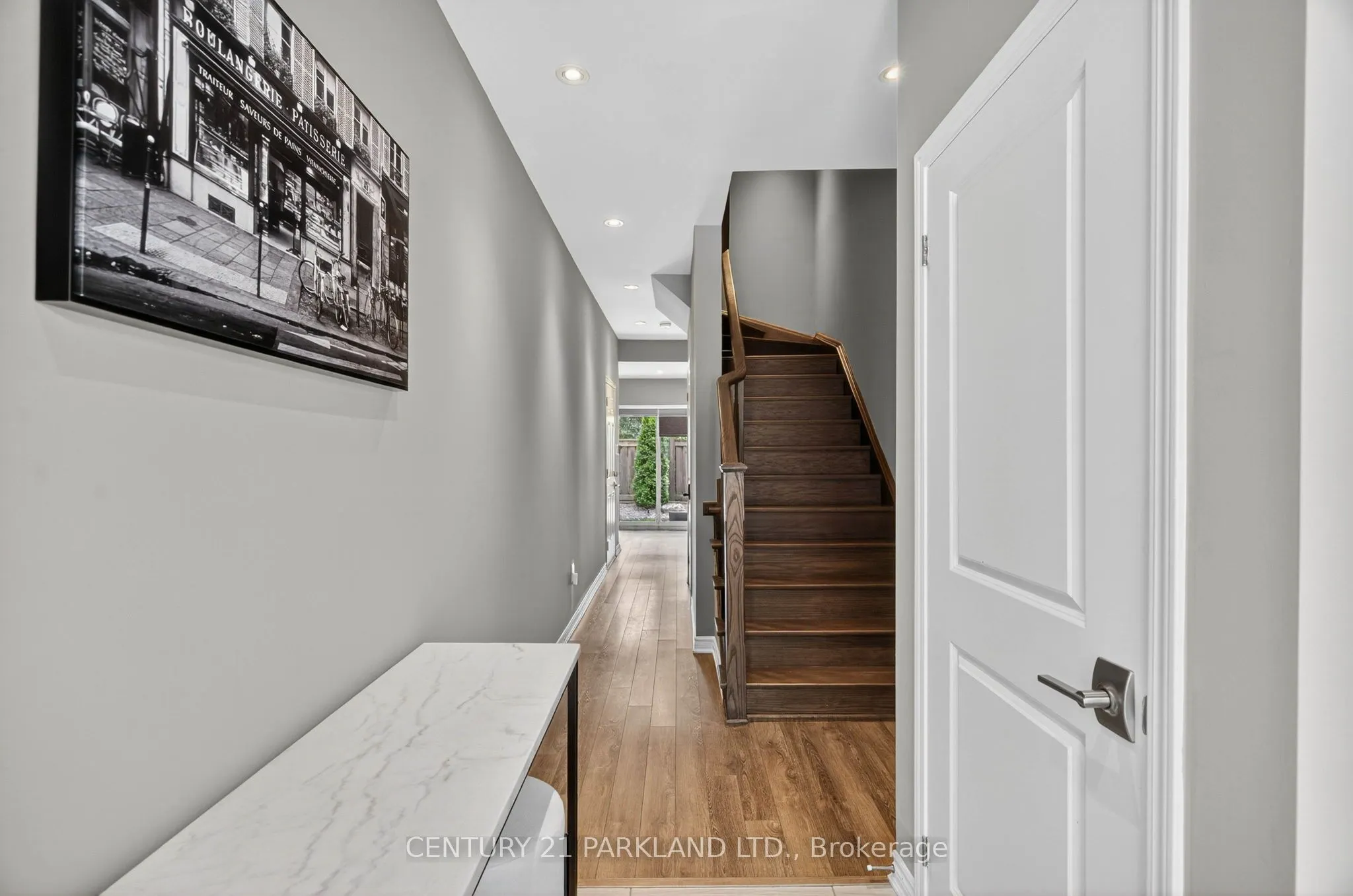 4 Heron Park Place