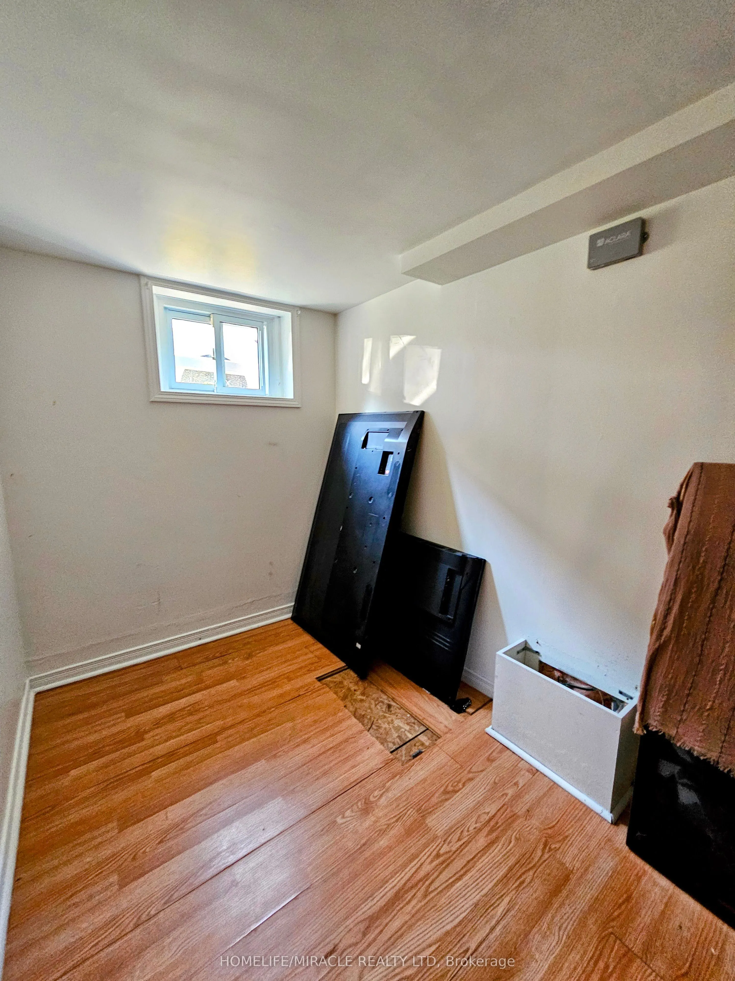 978 Pharmacy Avenue, #Bsmt