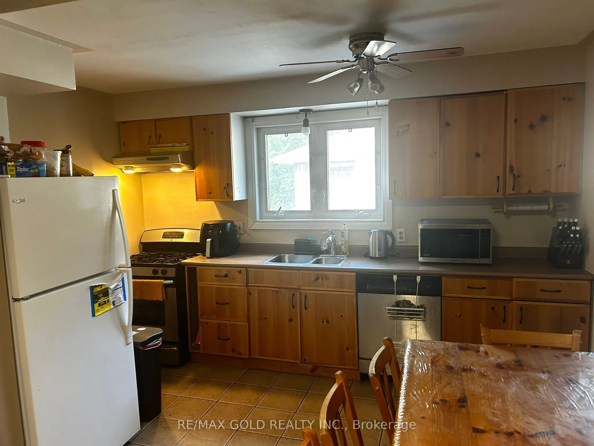 109 Tecumseh Avenue