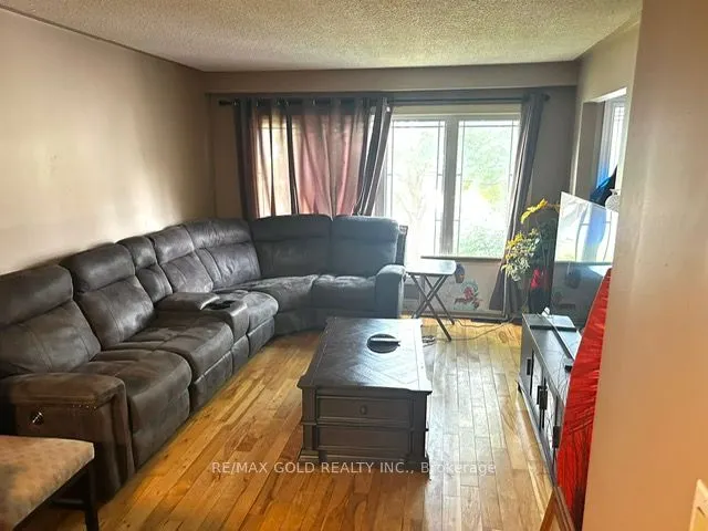 109 Tecumseh Avenue
