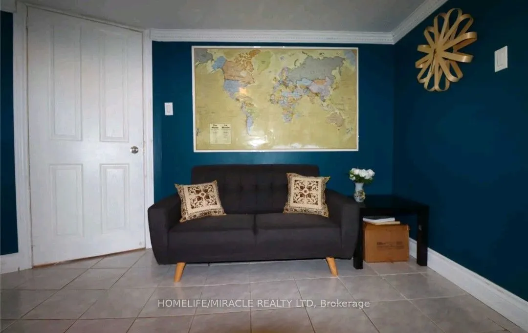 1382 Warden Avenue, #Basement