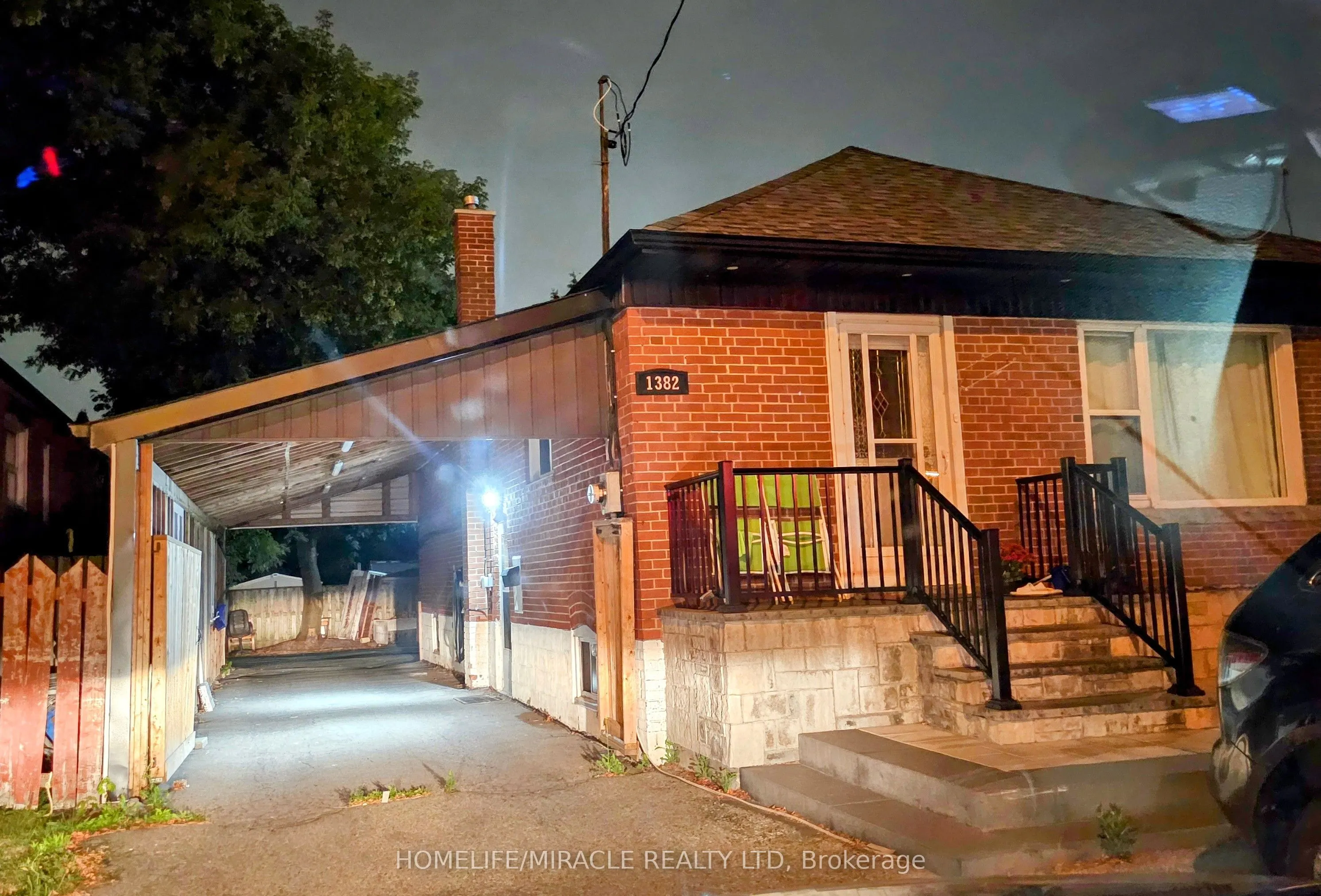 1382 Warden Avenue, #Basement