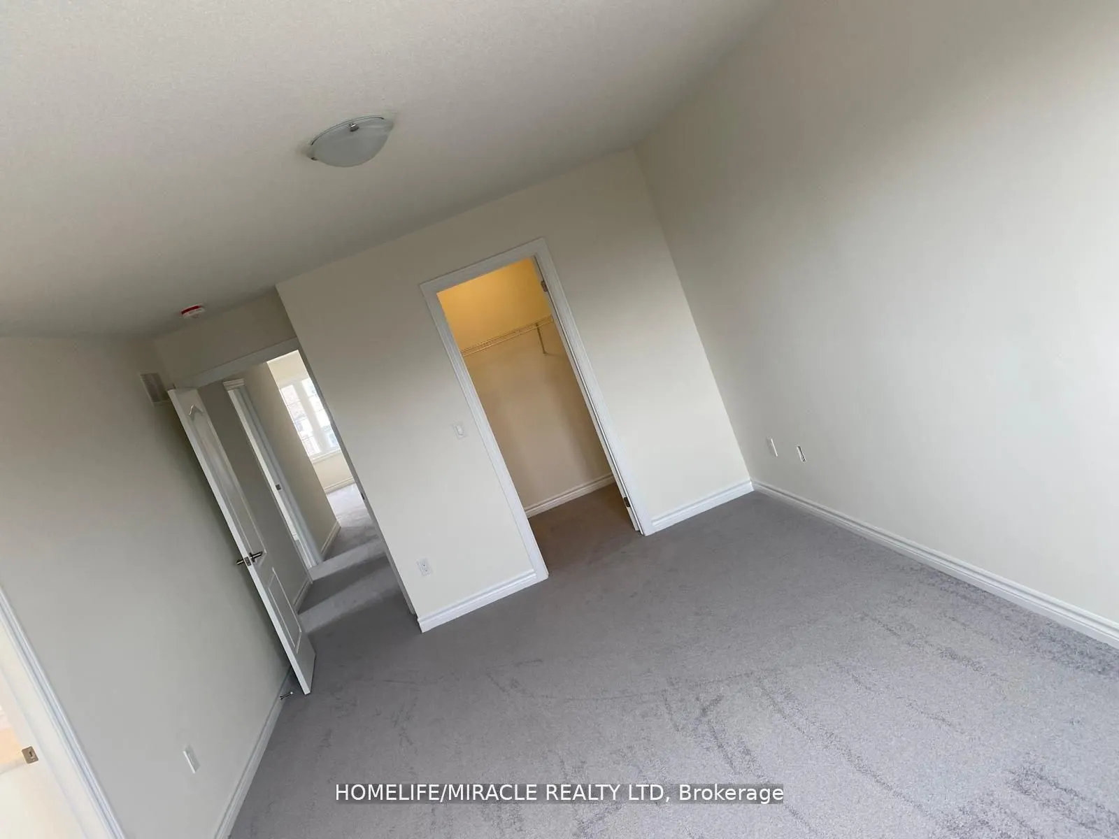 57 North Garden Boulevard