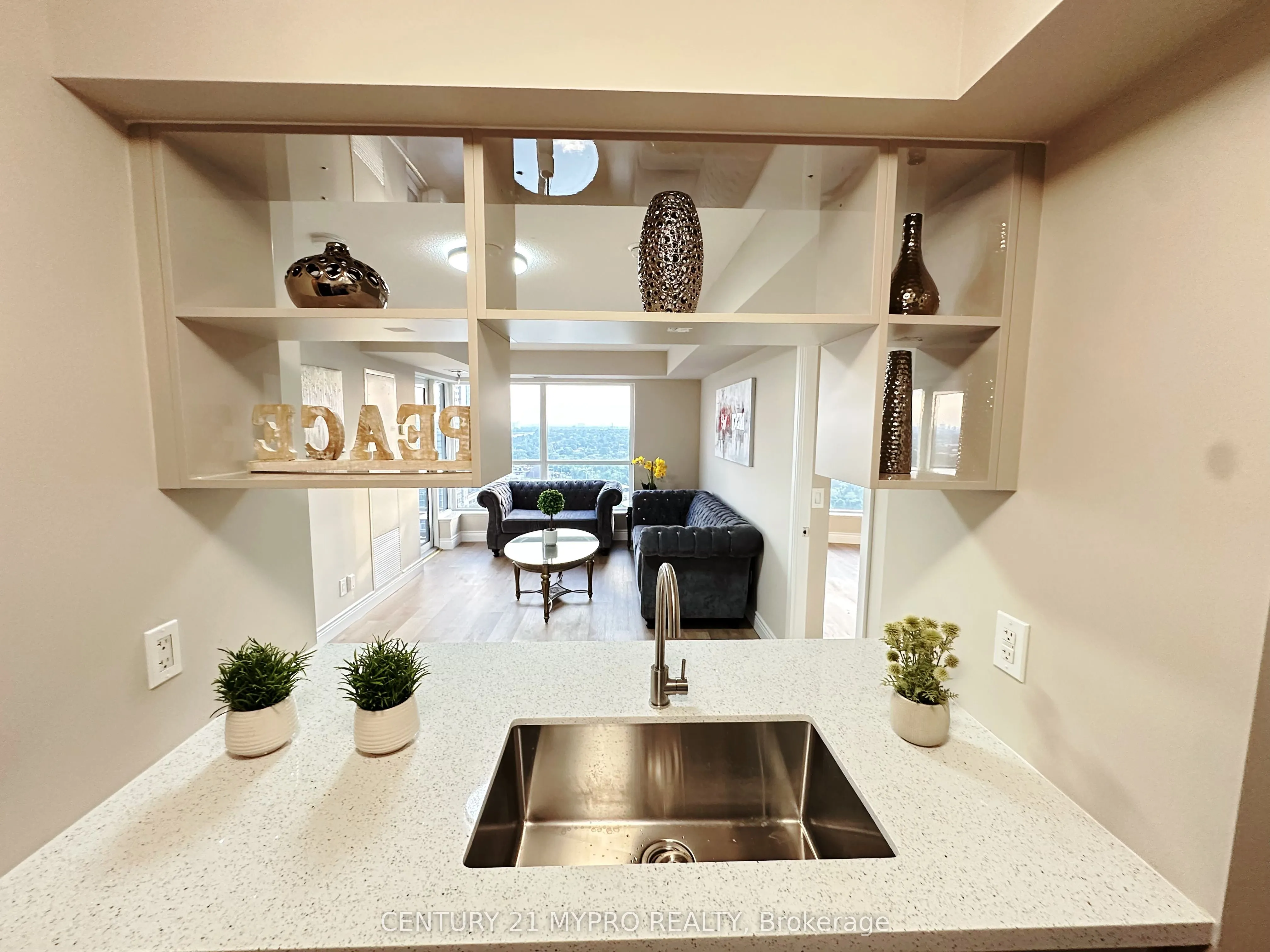 151 Village Green Square, #2506