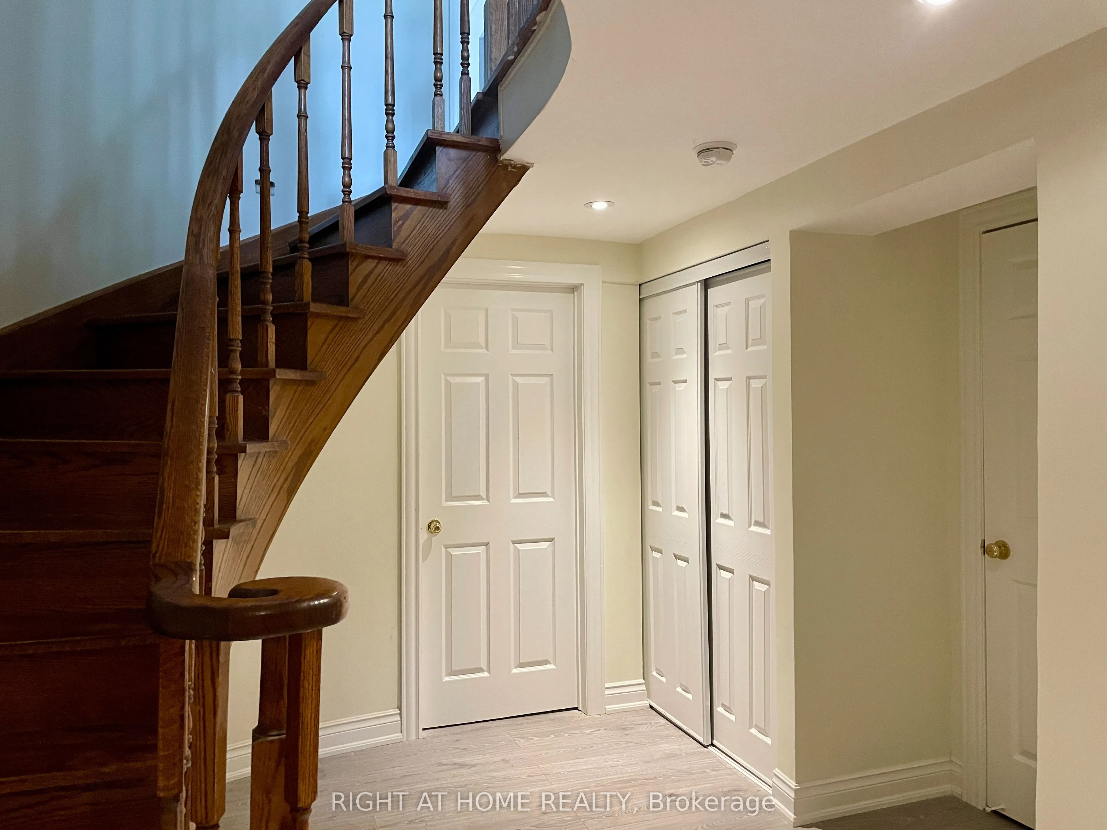 1689 Major Oaks Road