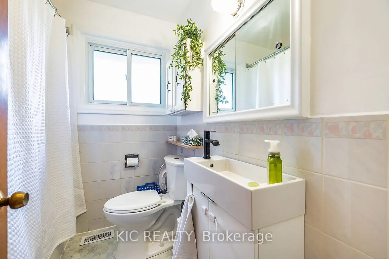 100 Kawartha Avenue