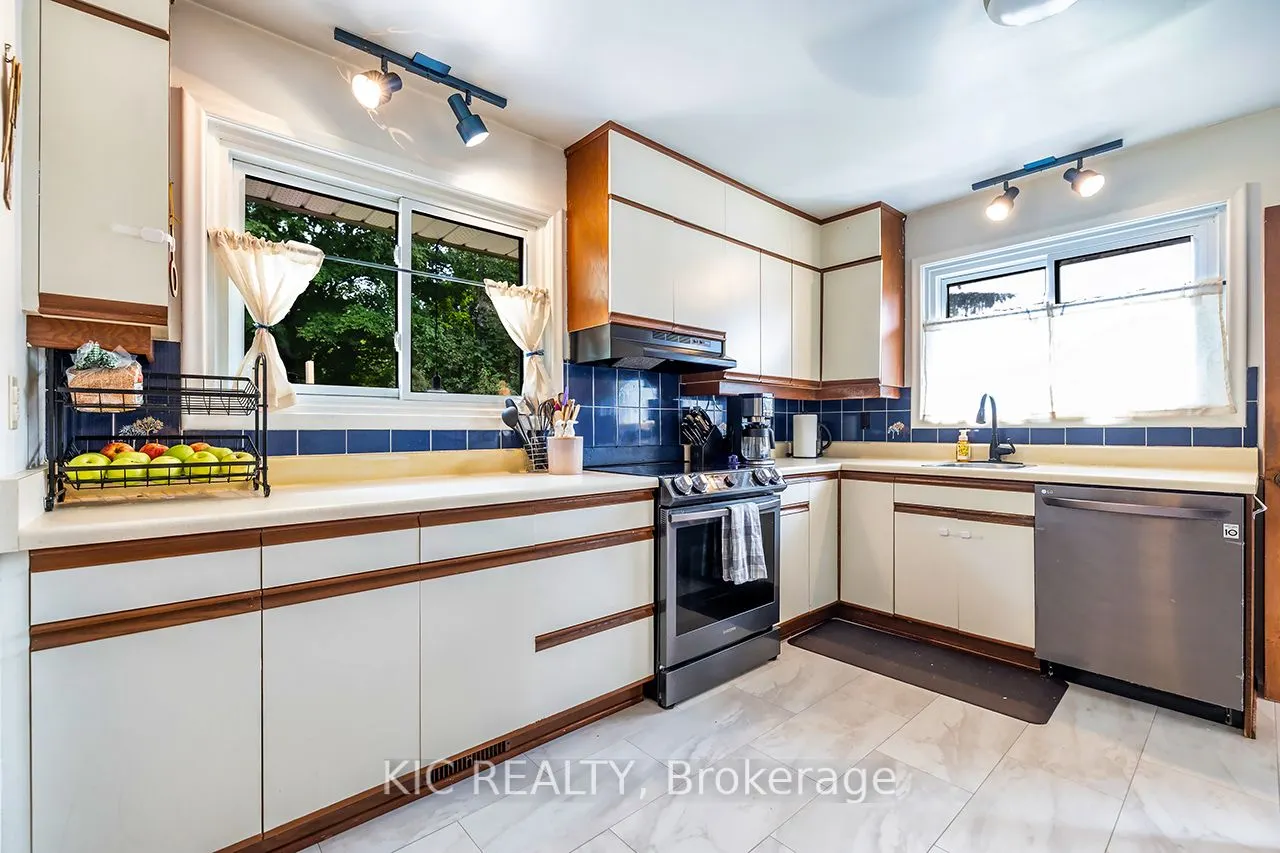 100 Kawartha Avenue