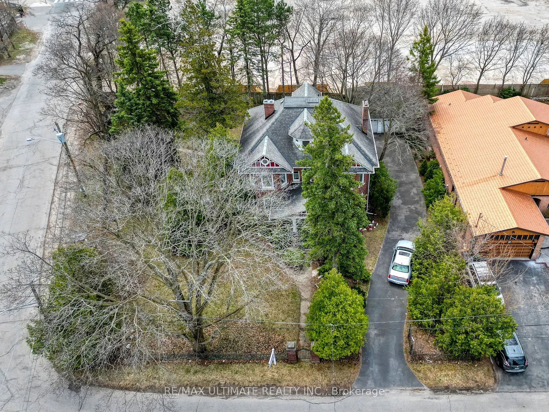 456 Manse Road