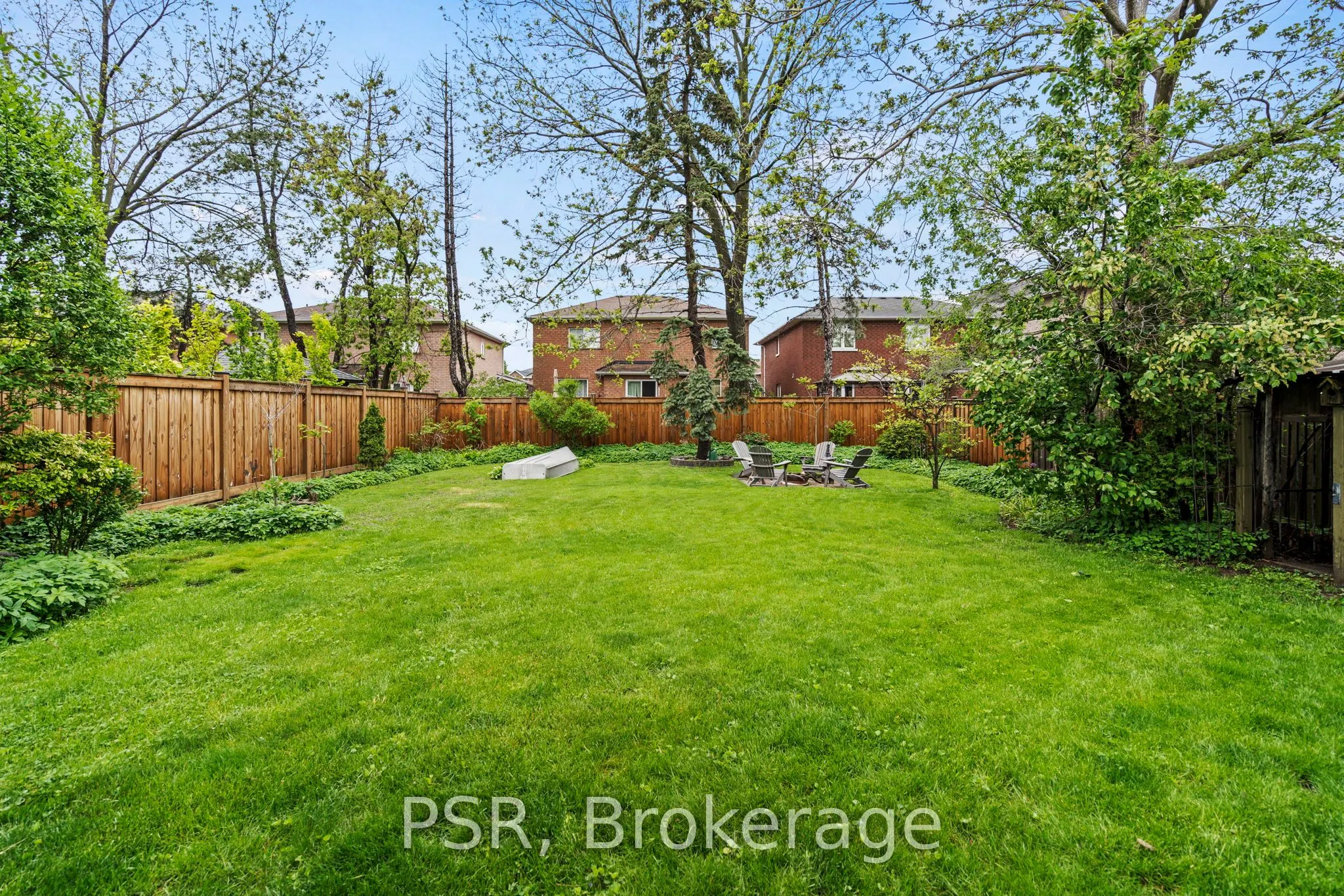 42 Scarboro Avenue