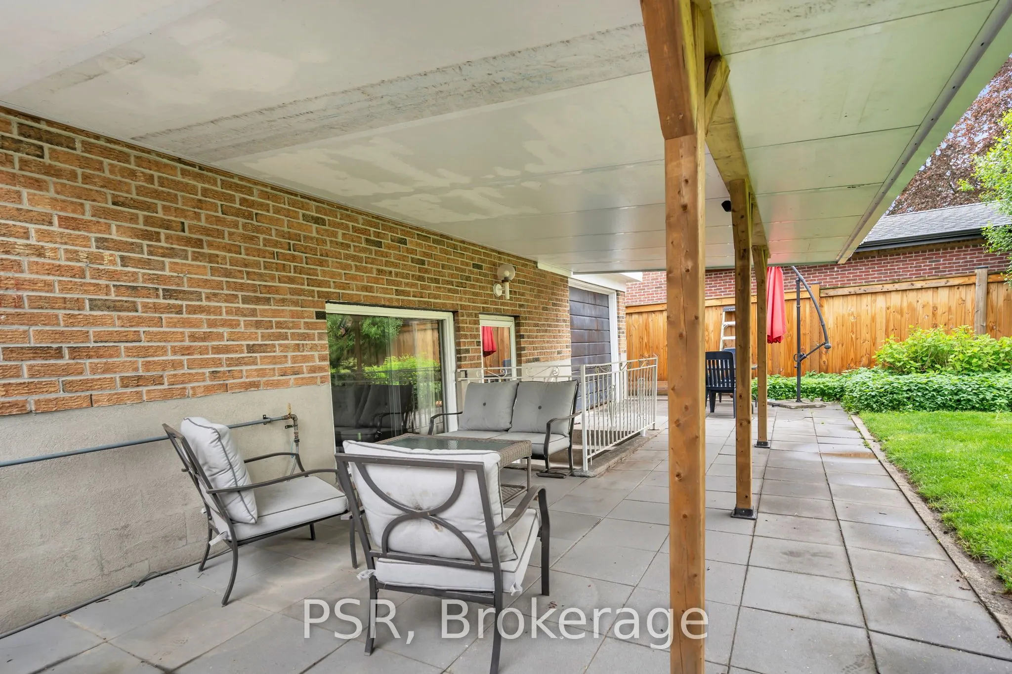 42 Scarboro Avenue
