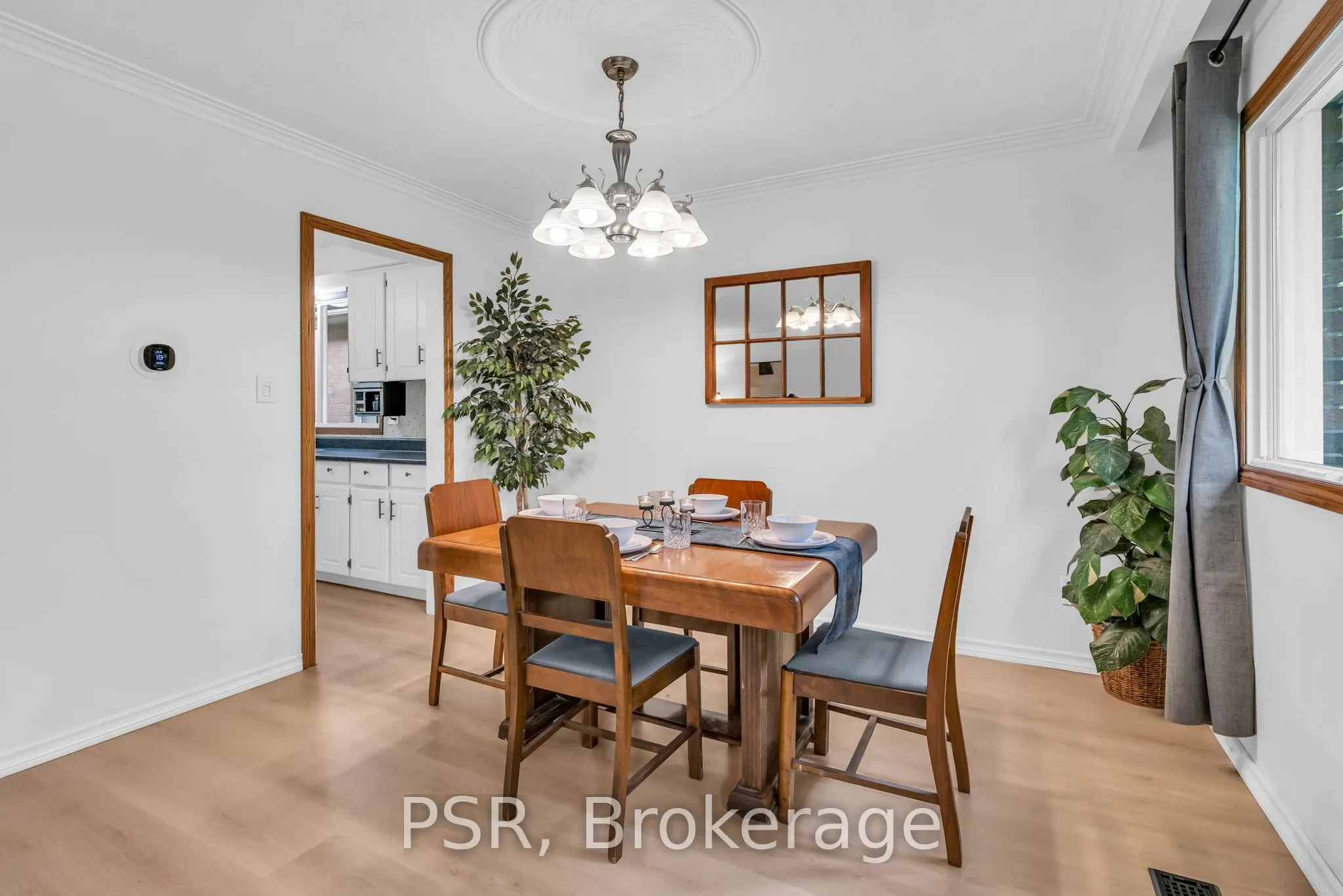 42 Scarboro Avenue