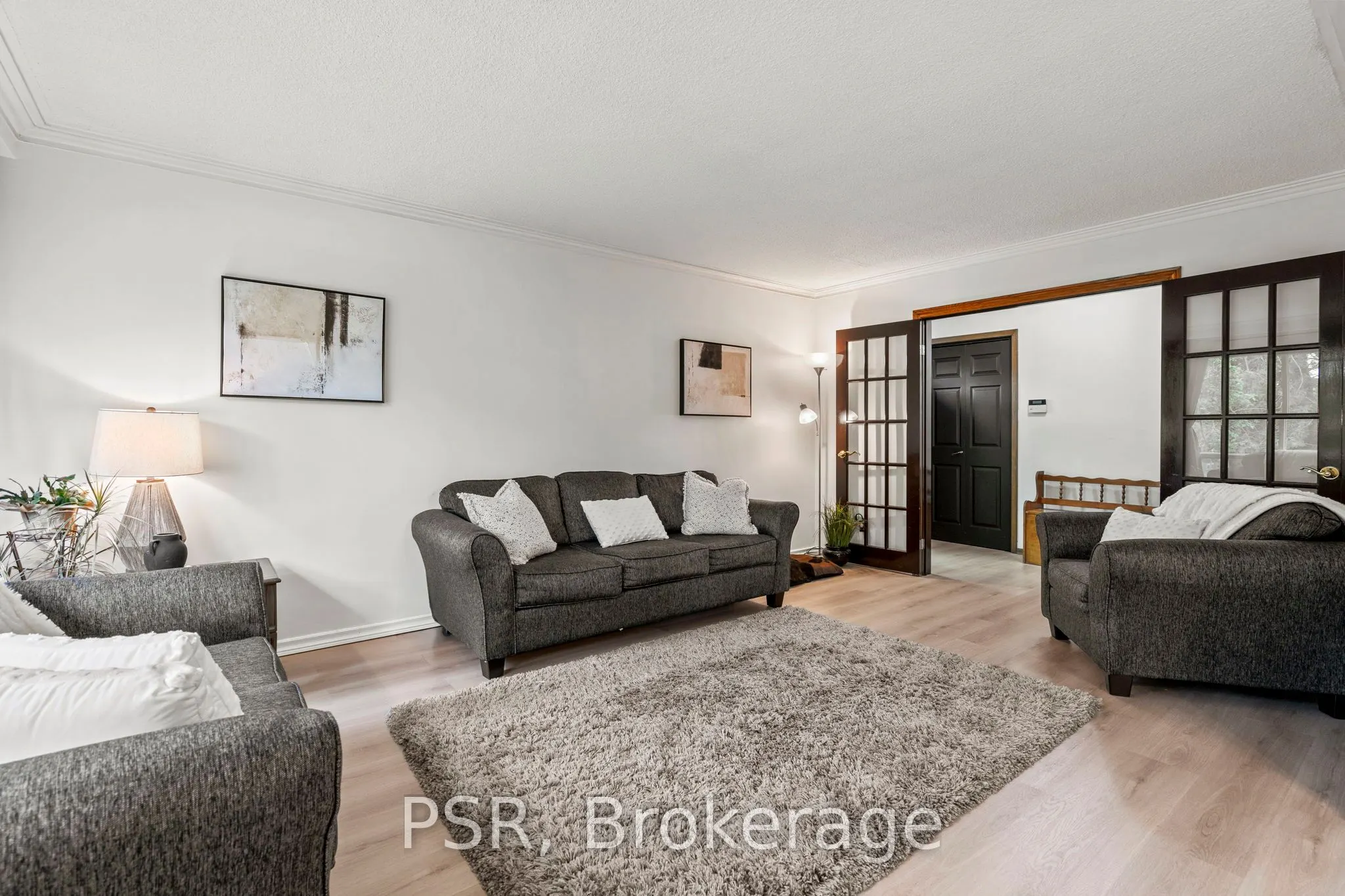 42 Scarboro Avenue