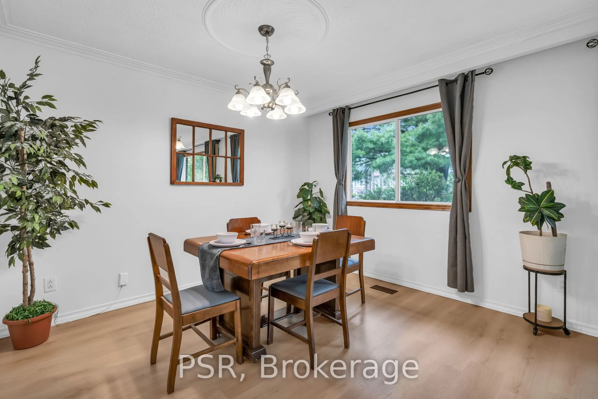 42 Scarboro Avenue