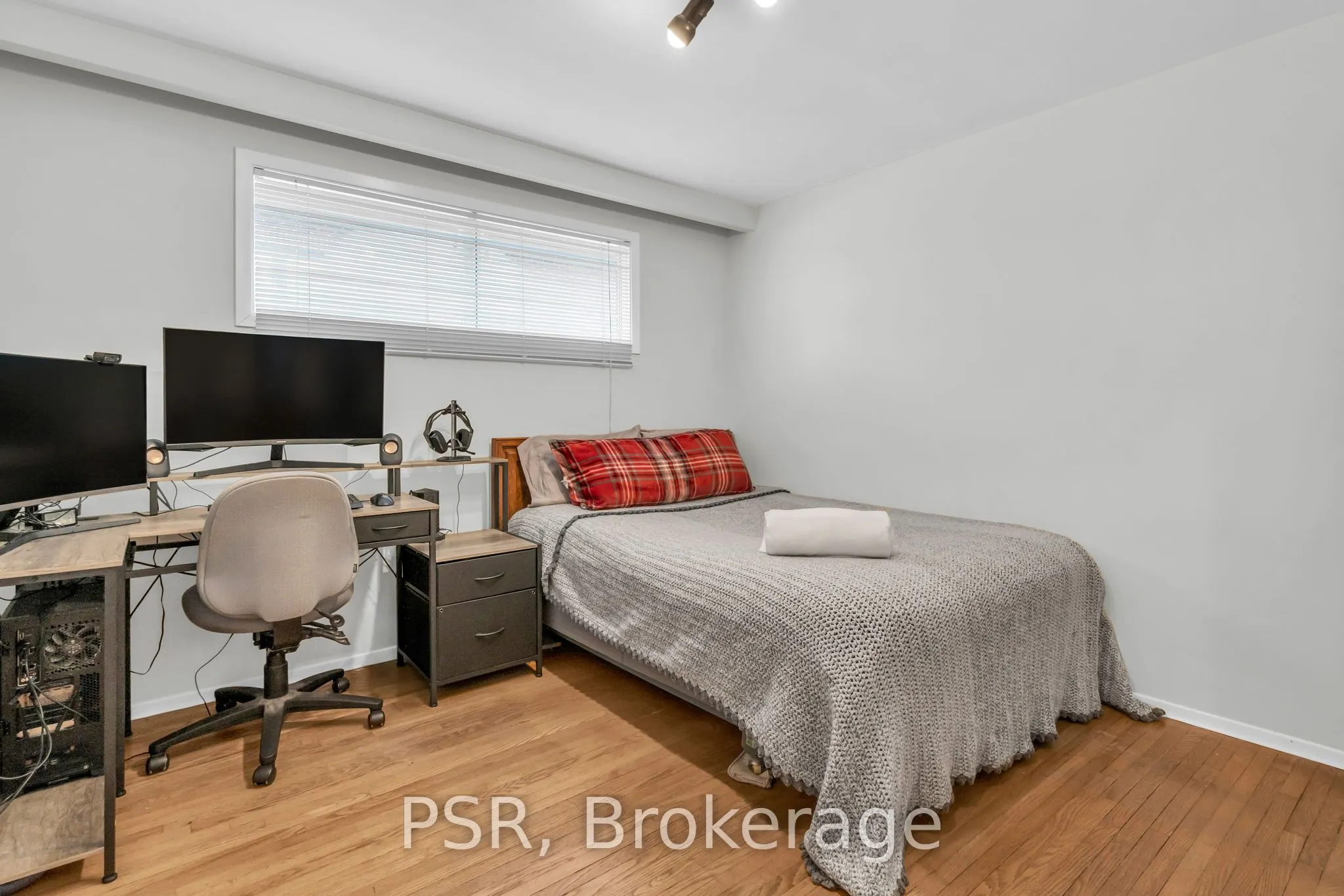 42 Scarboro Avenue