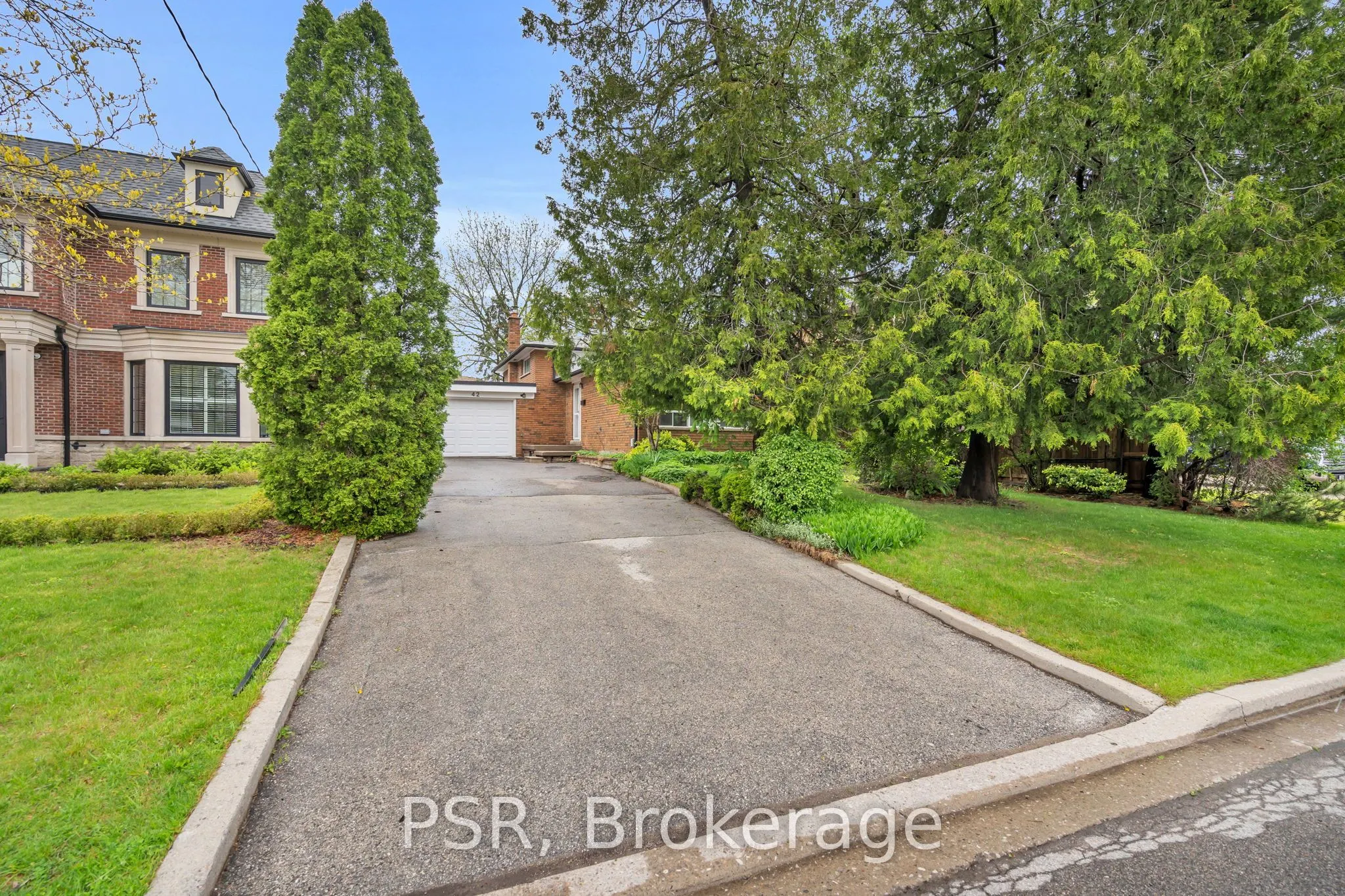 42 Scarboro Avenue