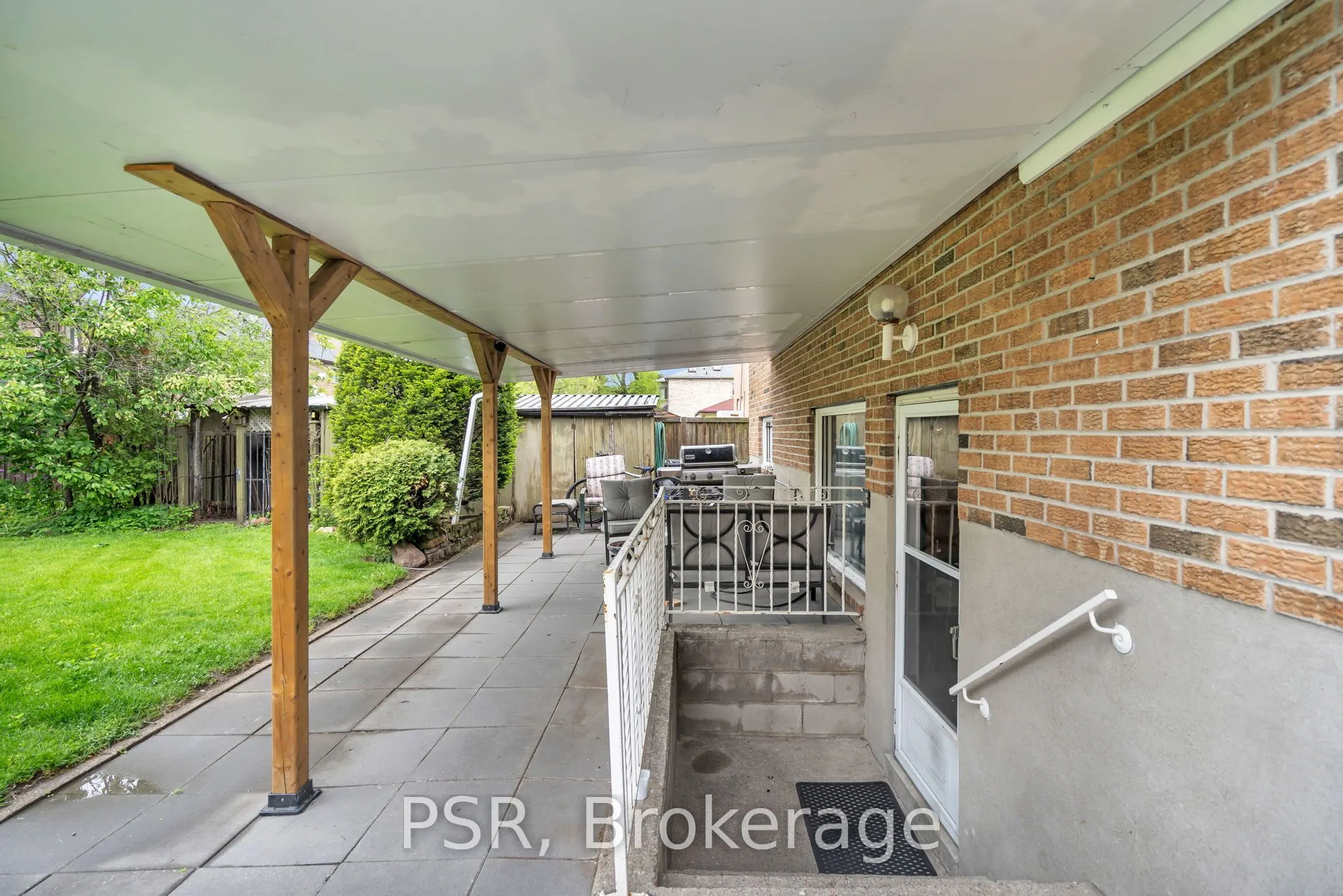 42 Scarboro Avenue