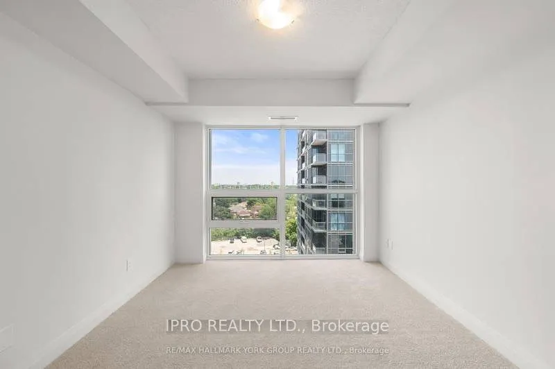 20 Meadowglen Place, #1003