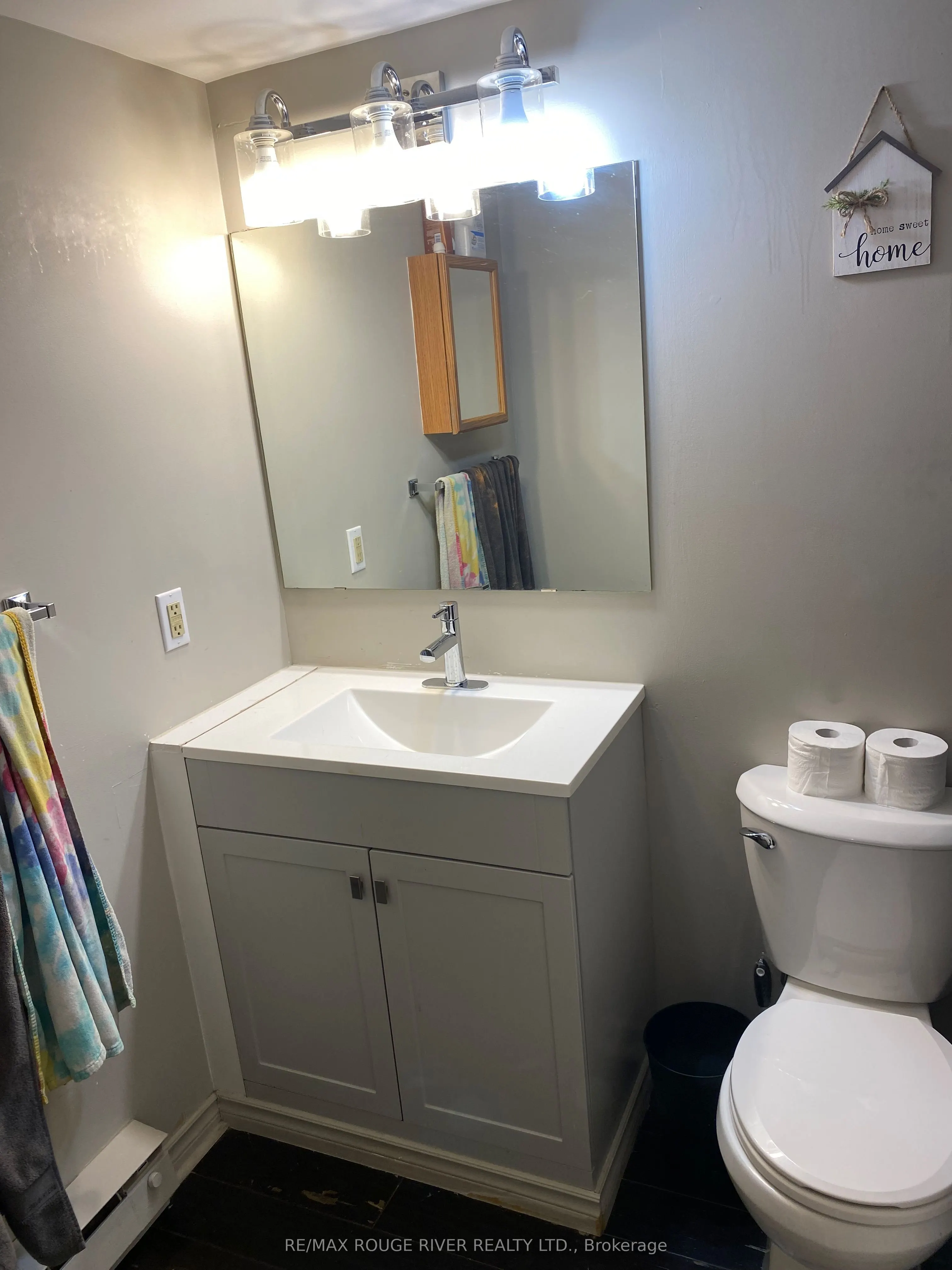 144 Queen Street, #503