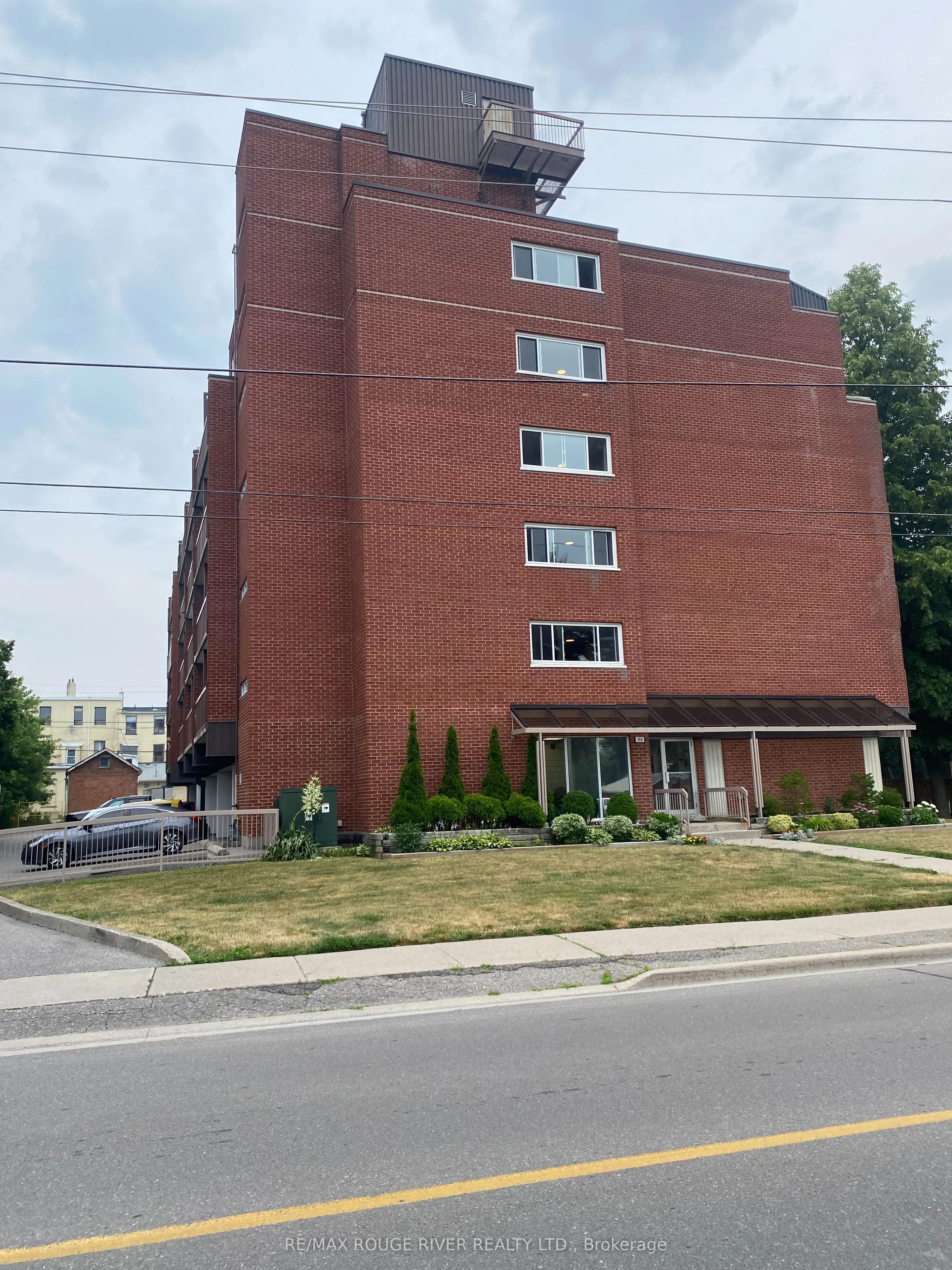 144 Queen Street, #503