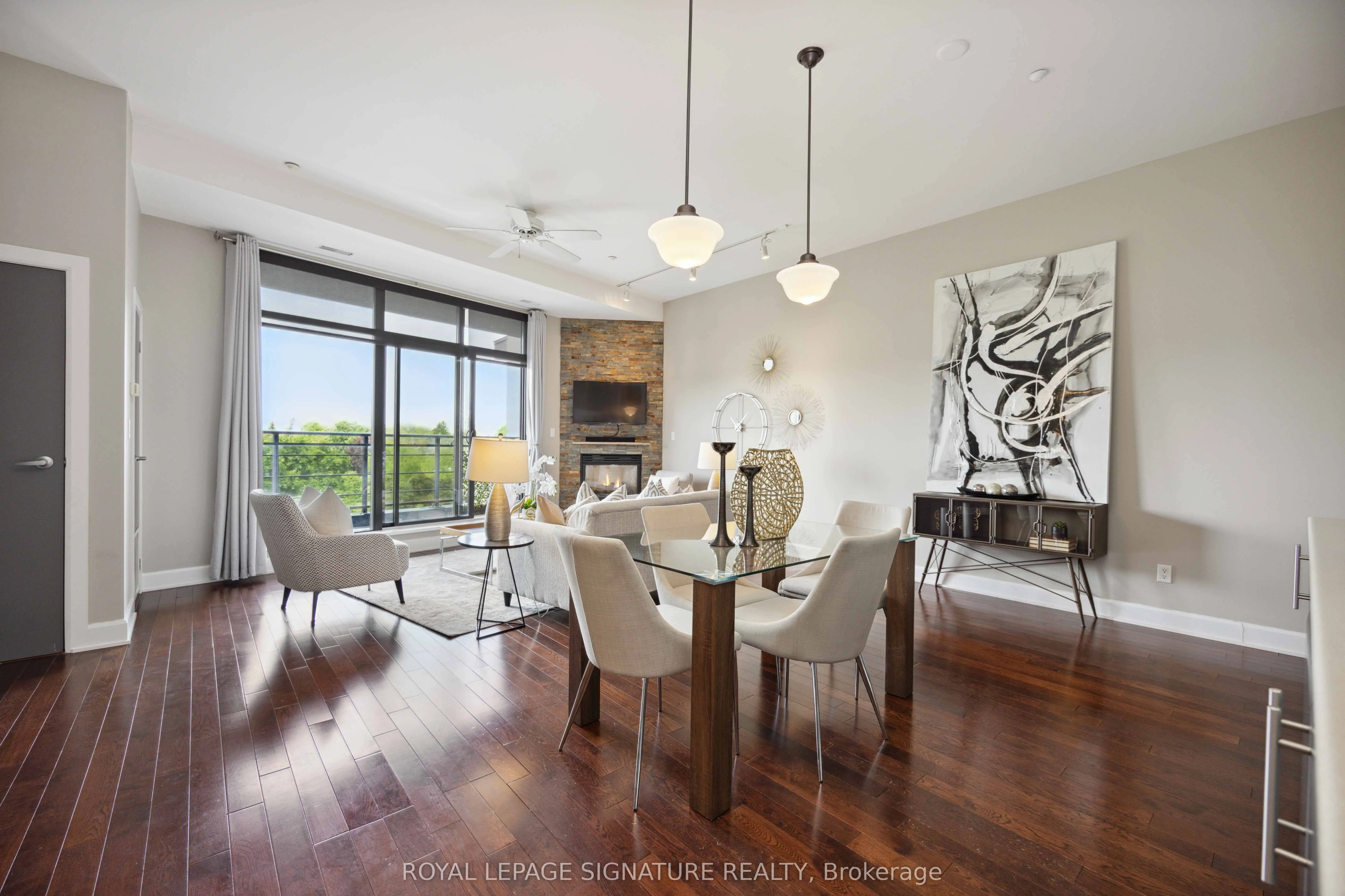 160 Fallingbrook Road, #205