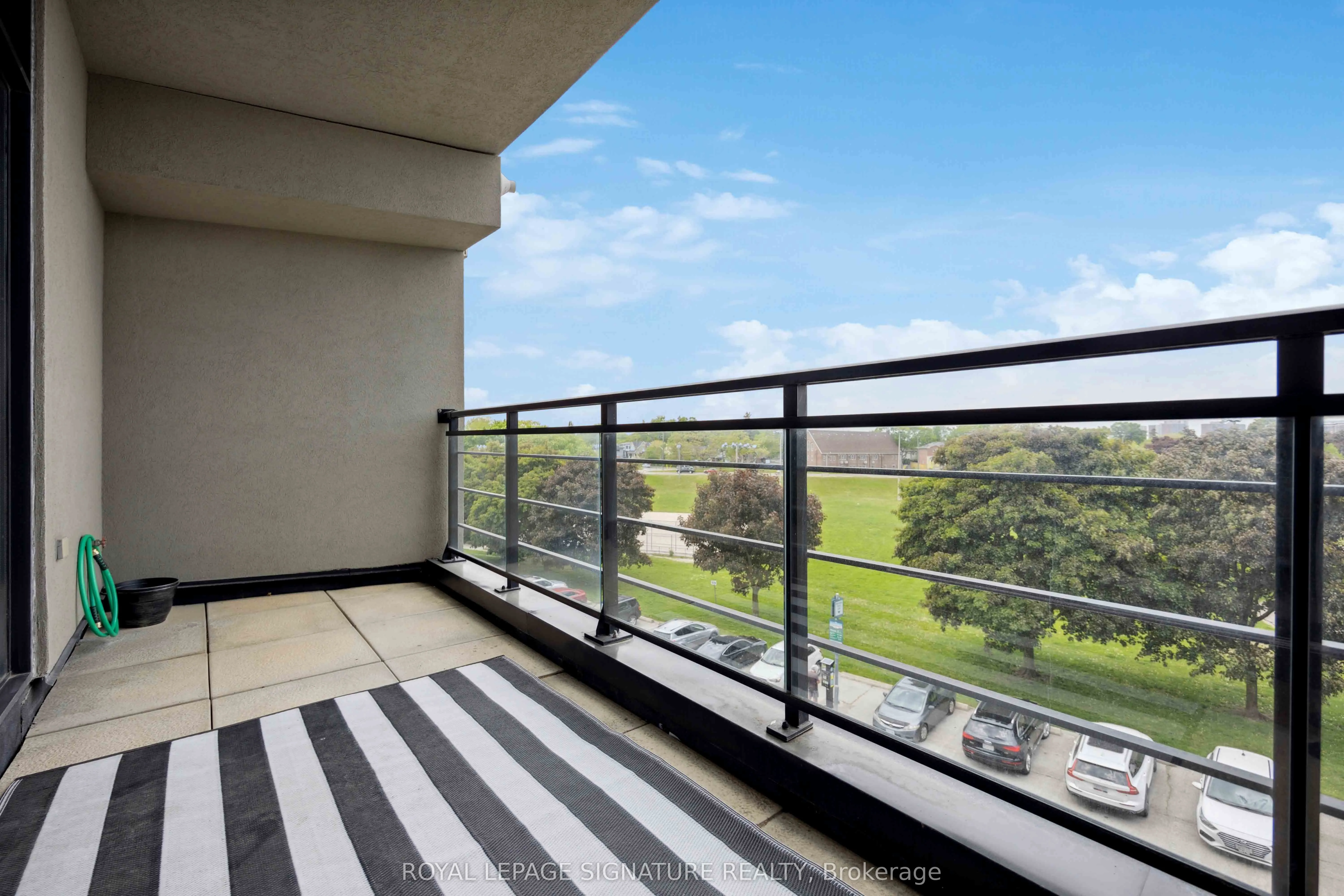 160 Fallingbrook Road, #205