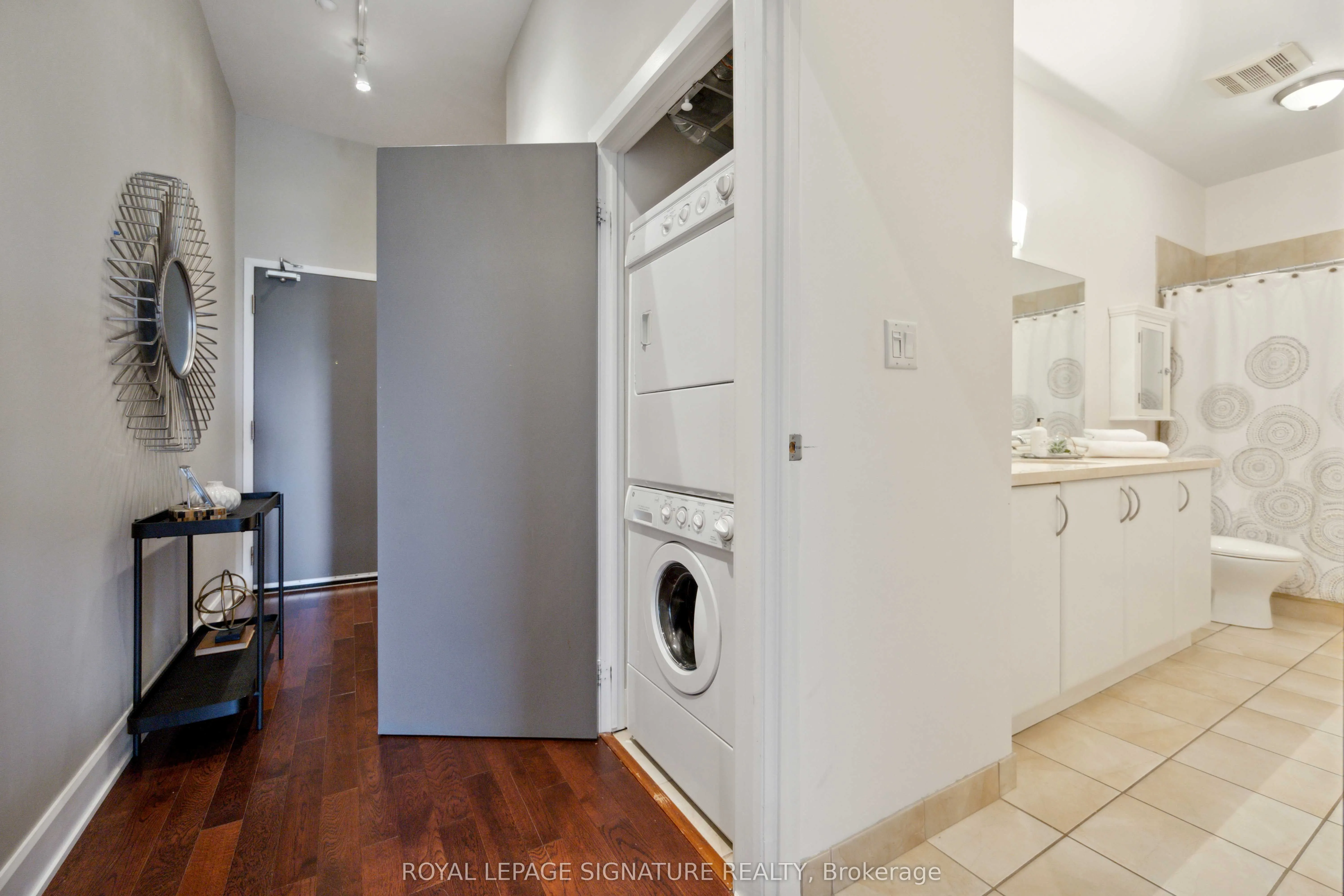 160 Fallingbrook Road, #205