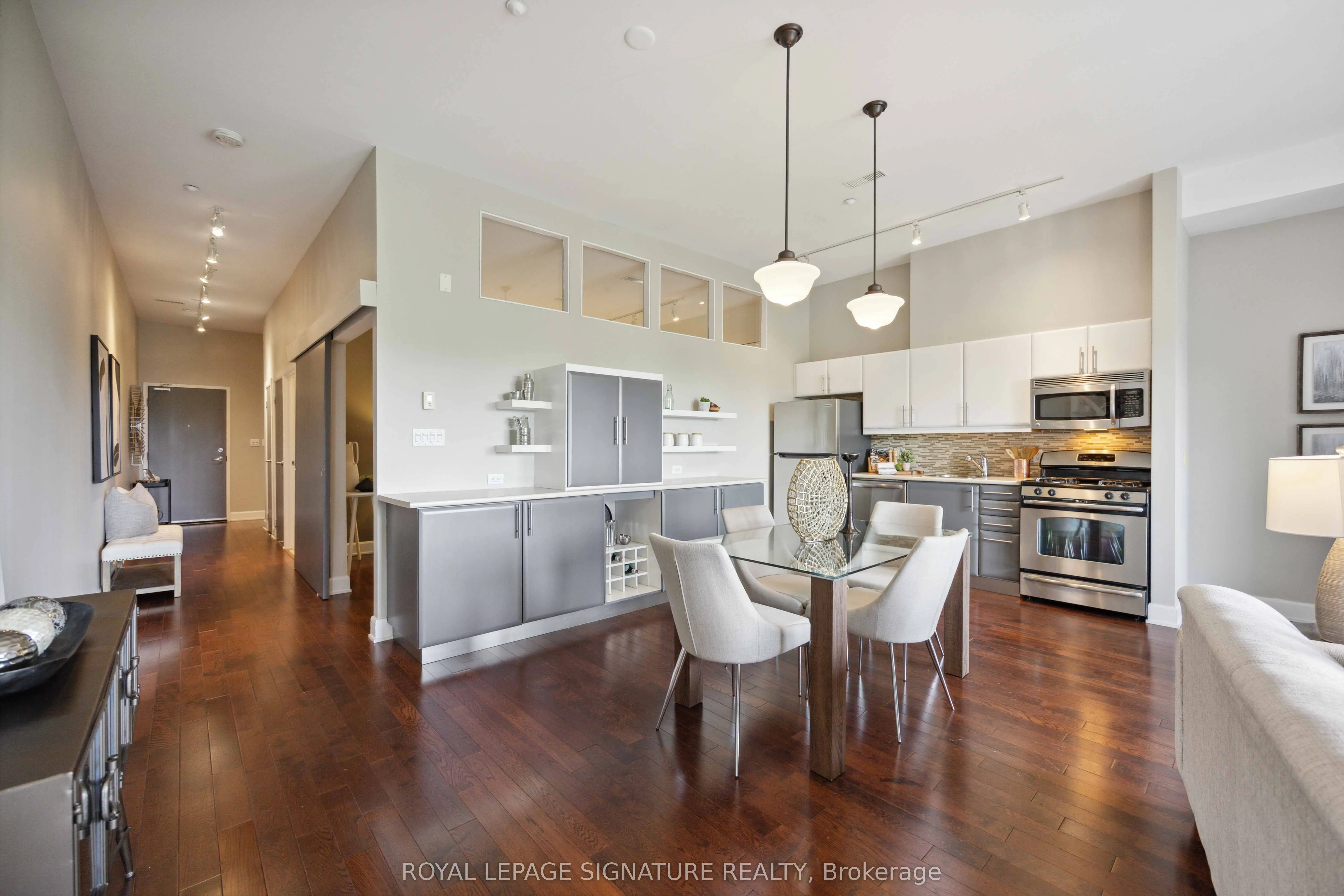 160 Fallingbrook Road, #205