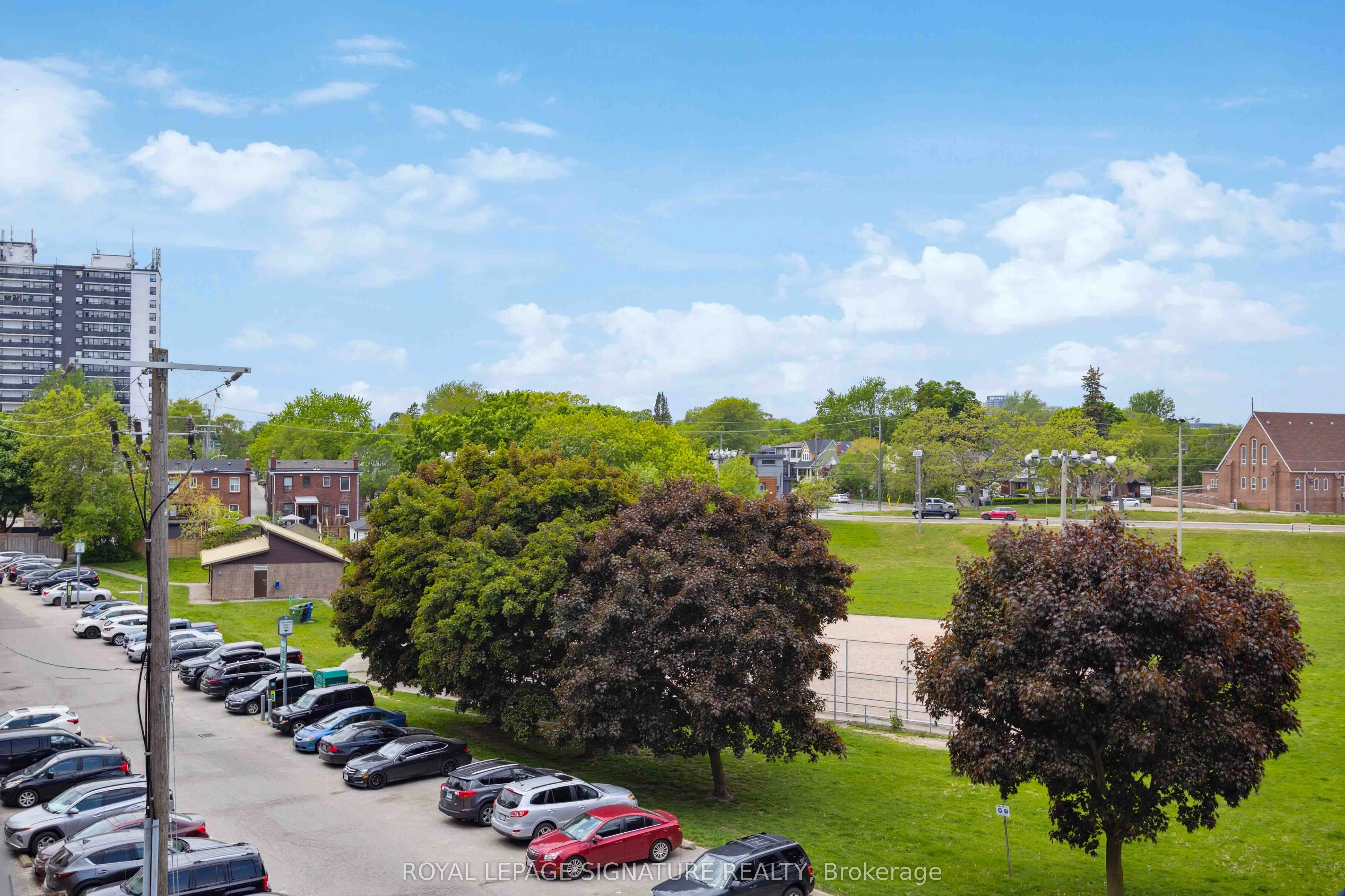 160 Fallingbrook Road, #205