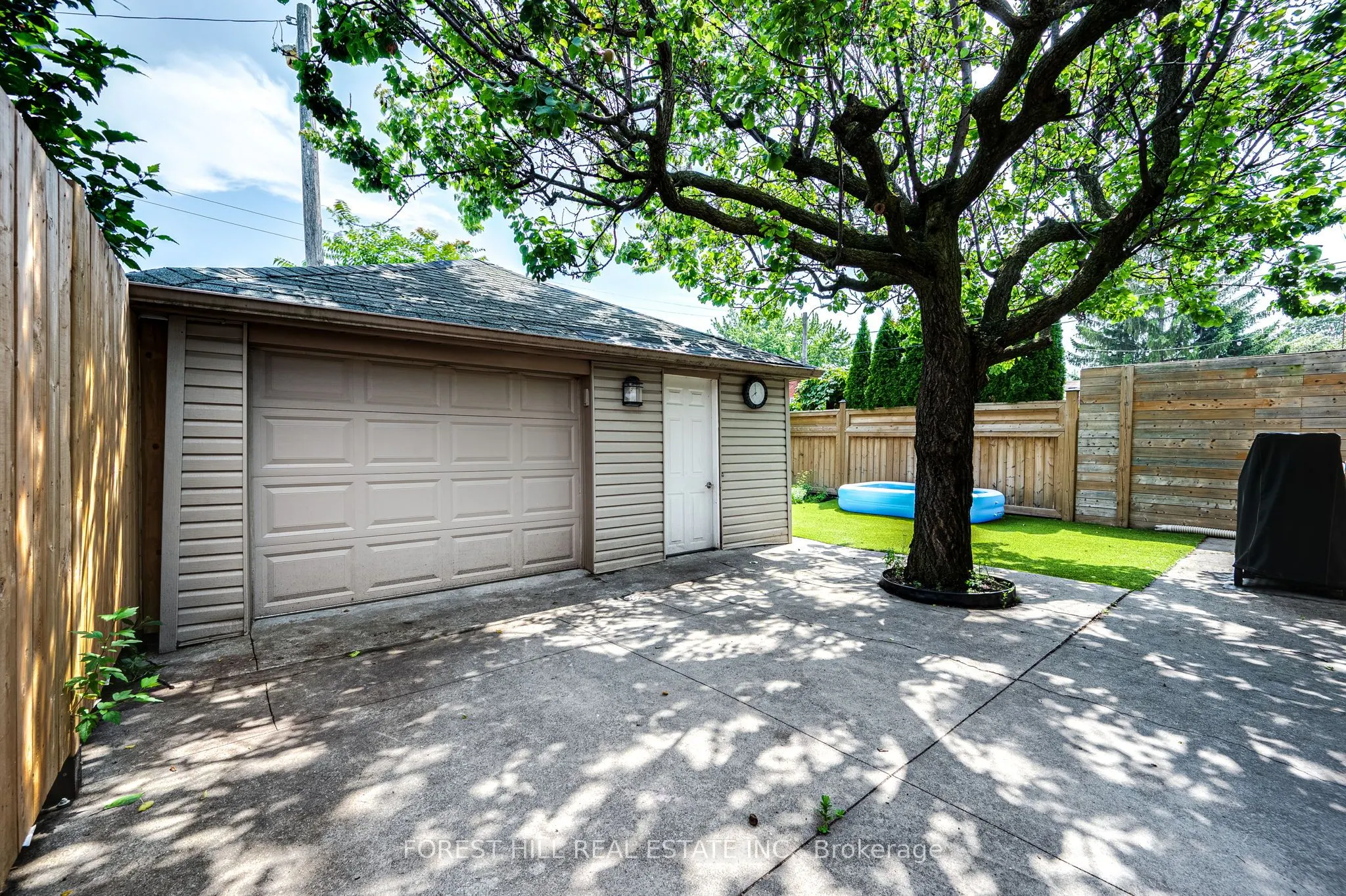 295 Strathmore Boulevard