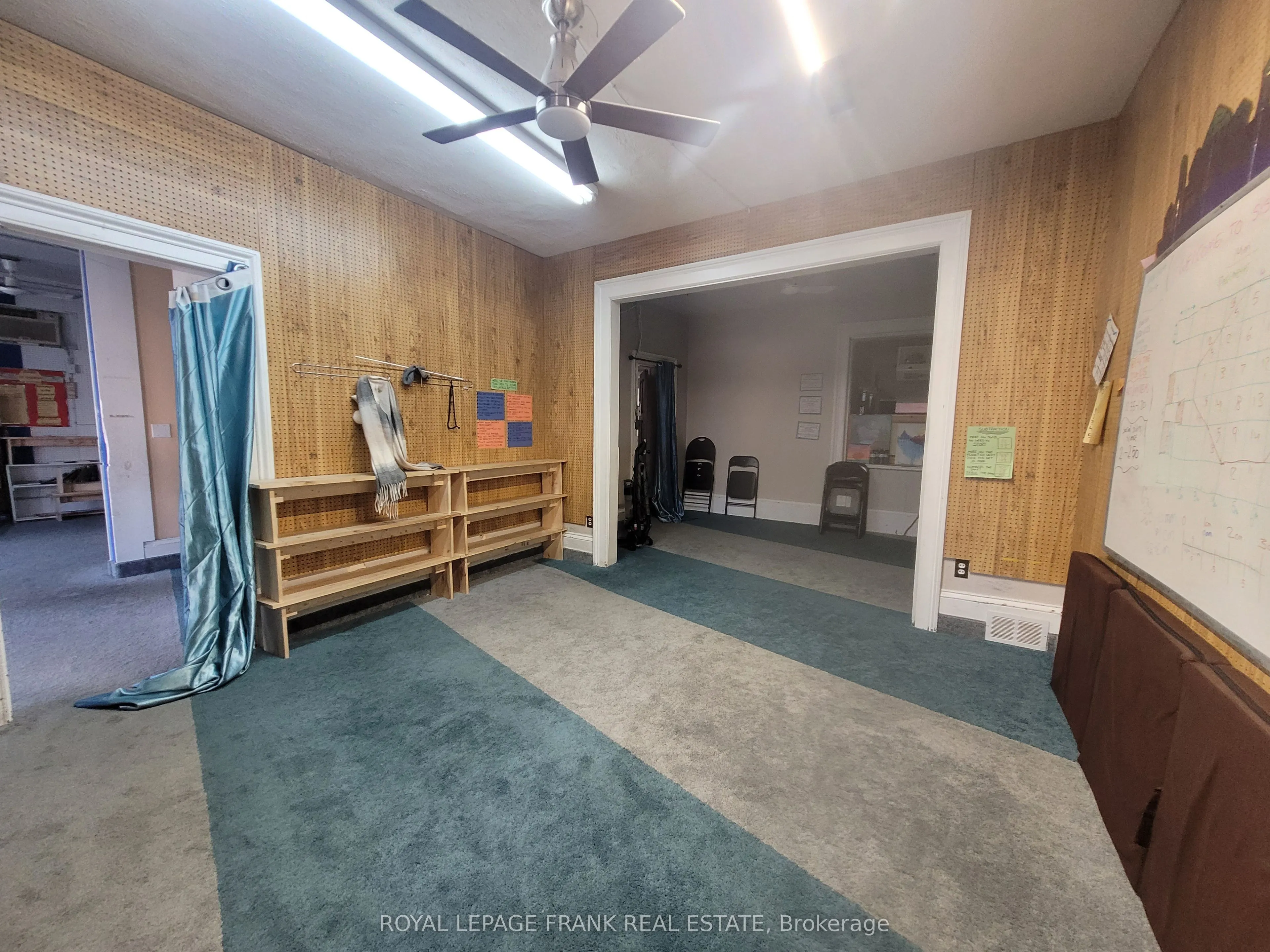 139-141 King Street E