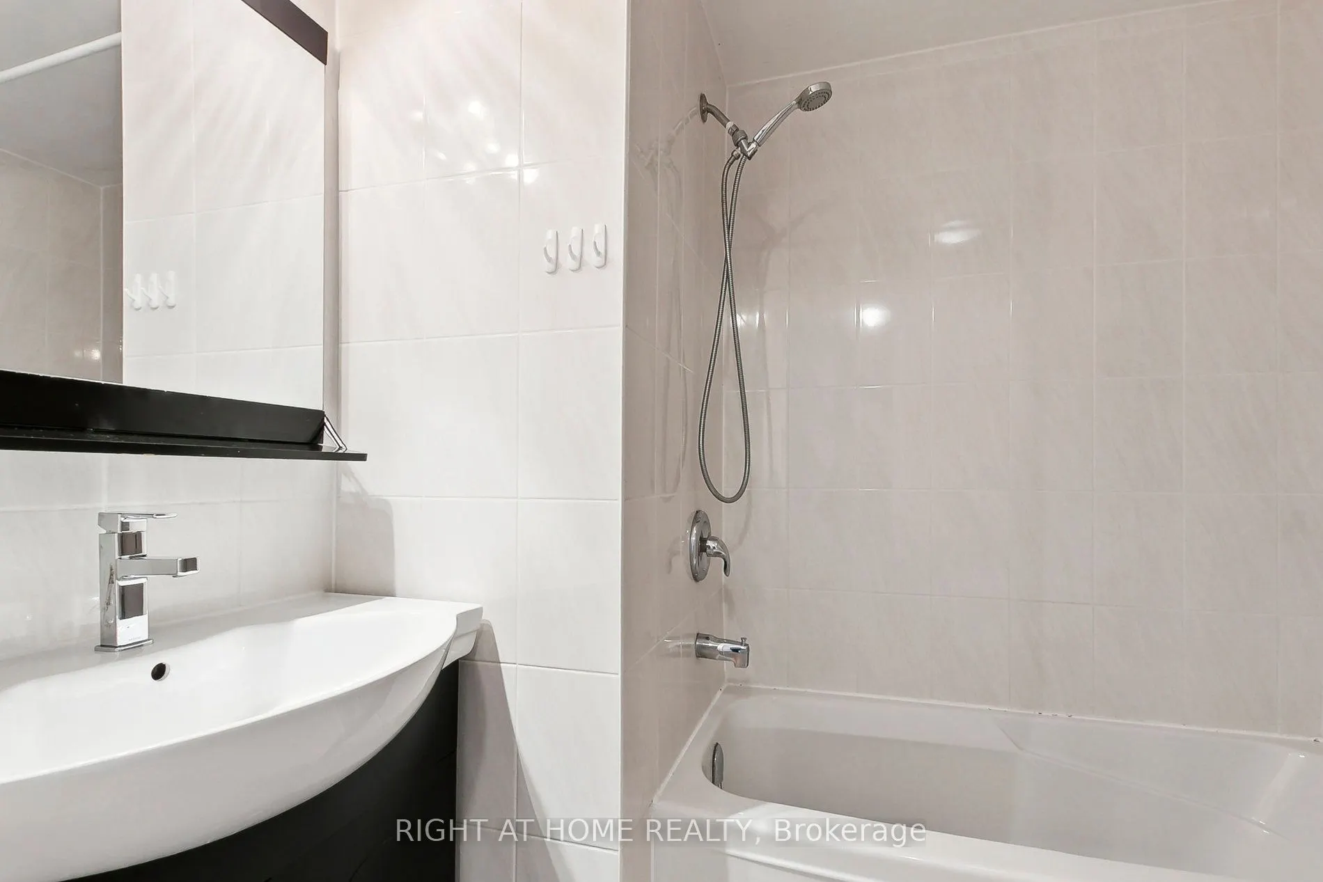 15 Huntingwood Drive, #29