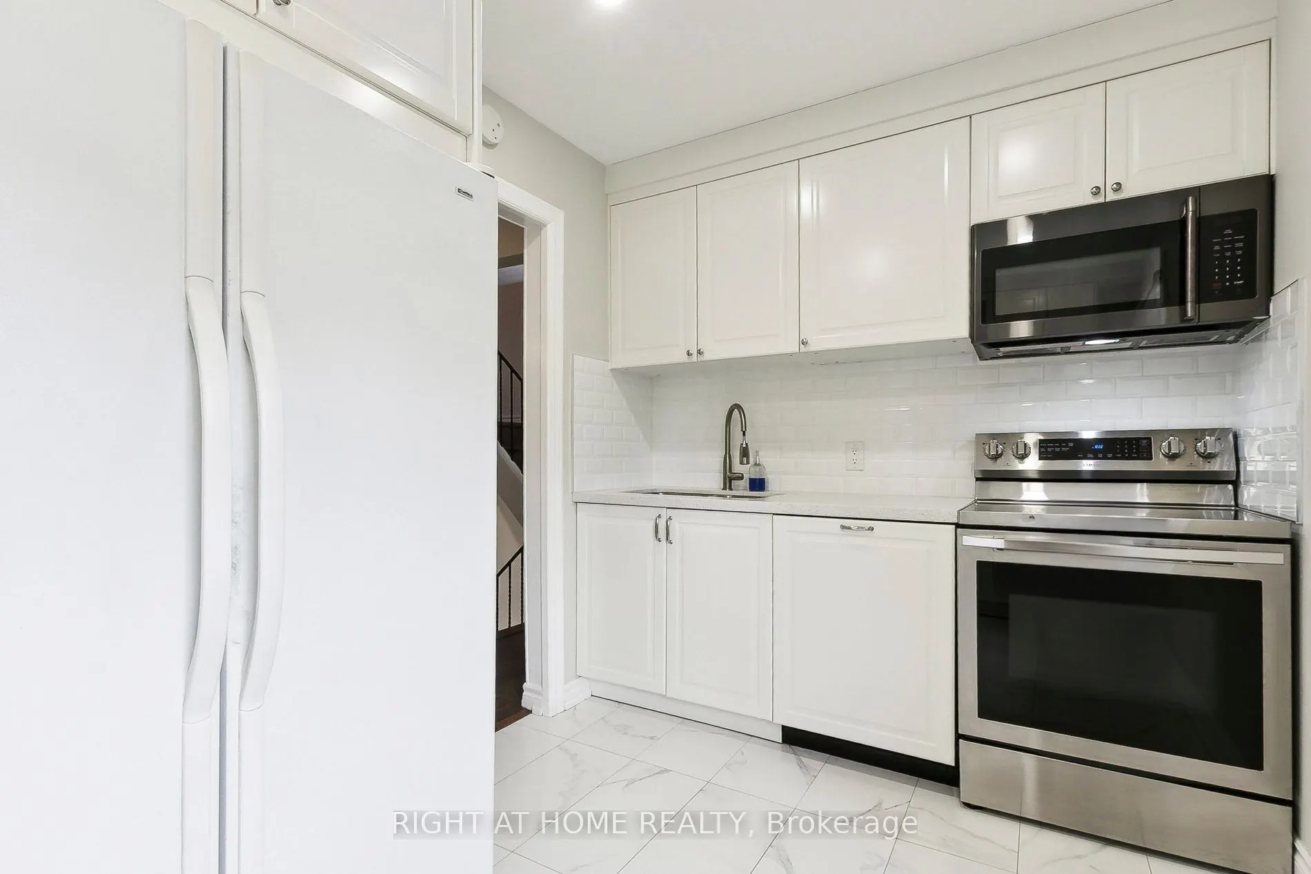 15 Huntingwood Drive, #29