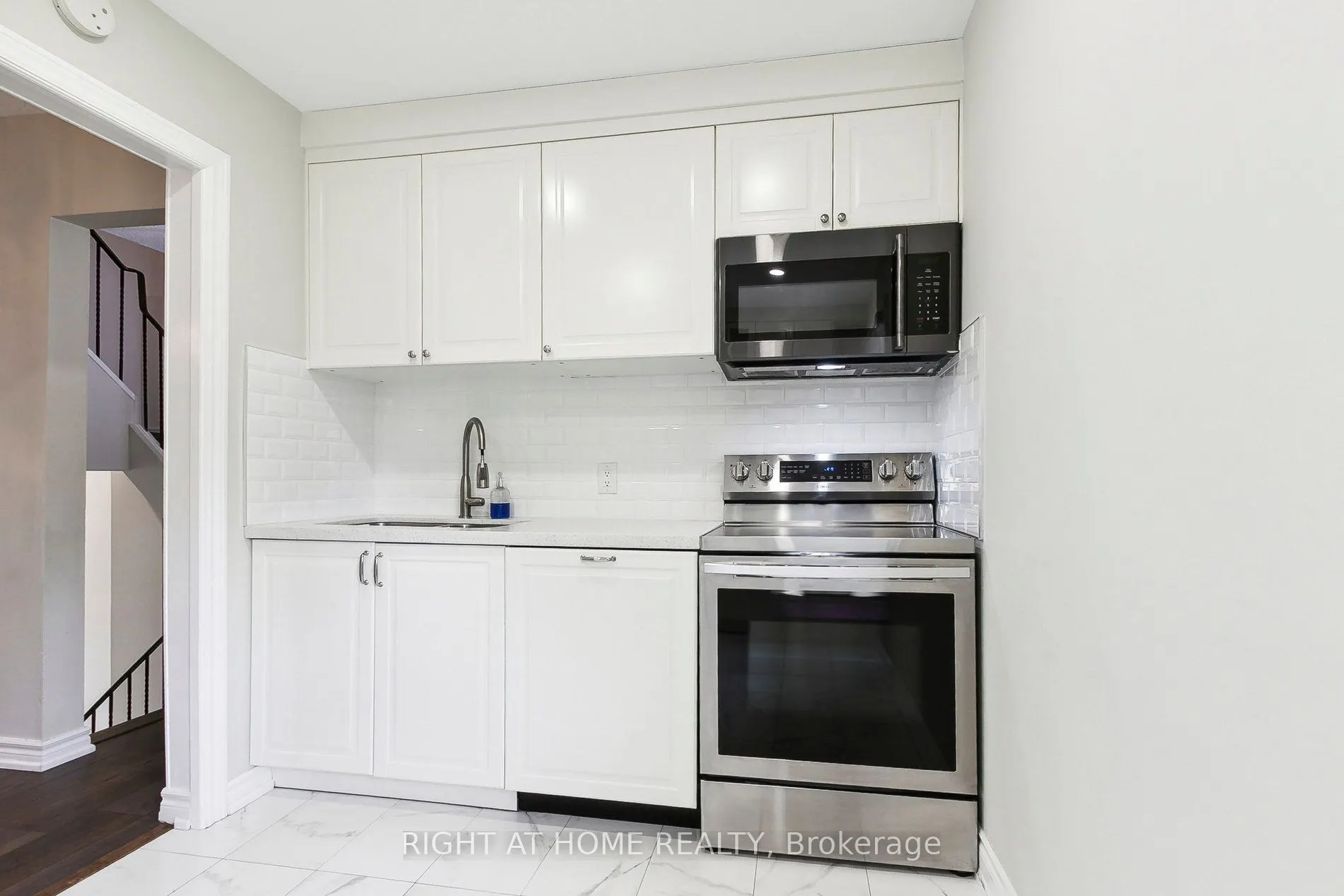 15 Huntingwood Drive, #29