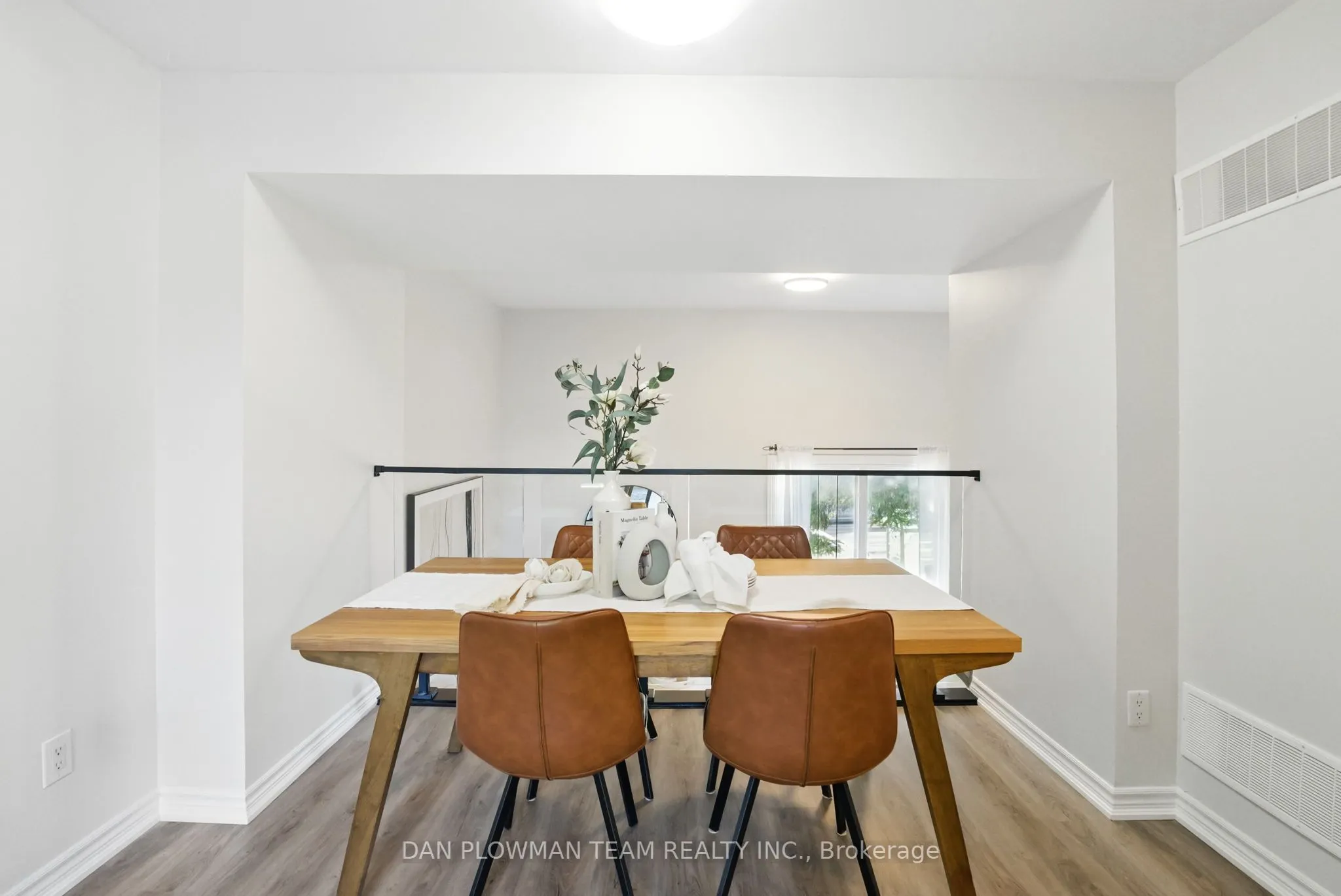 1133 Ritson Road N, #96