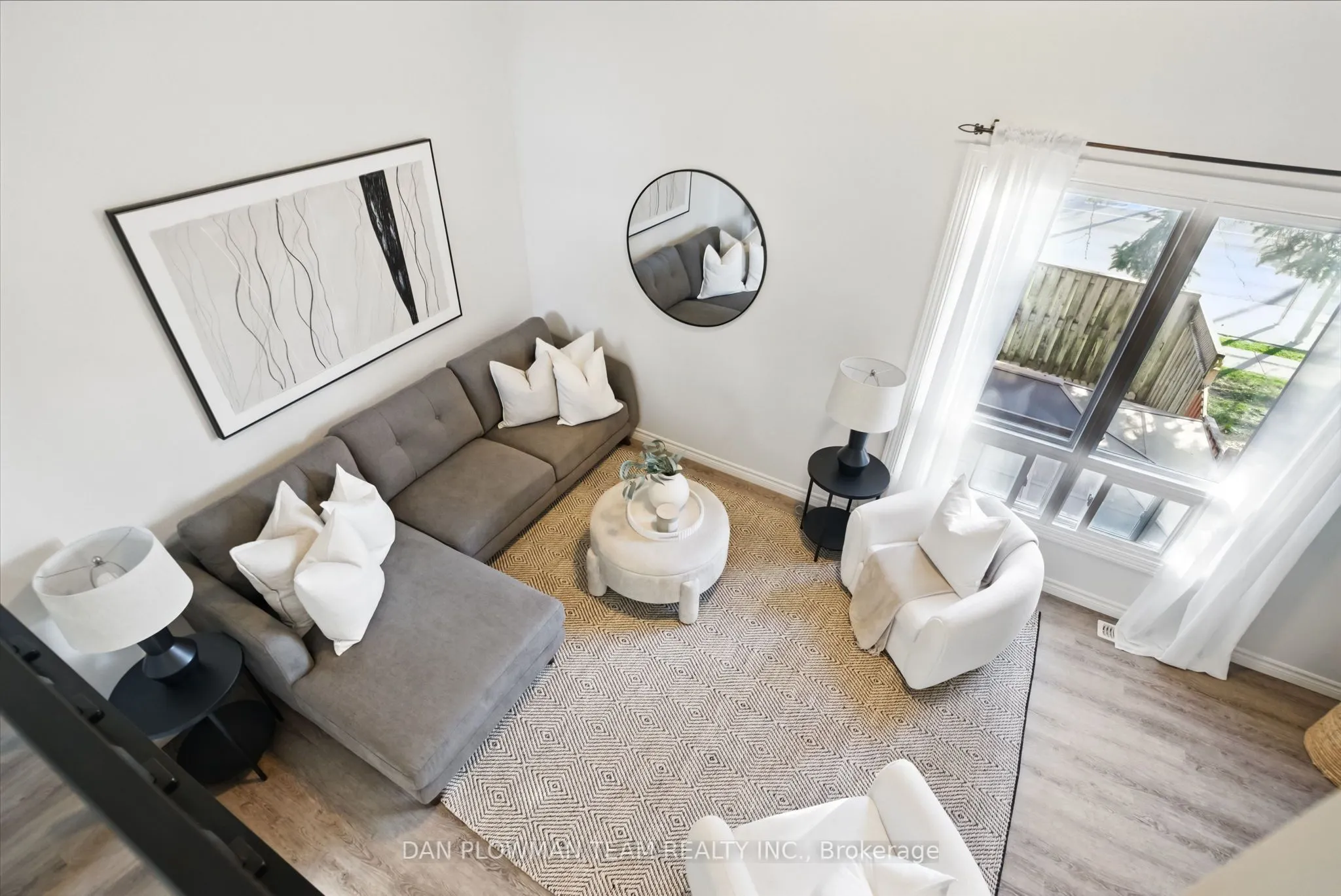 1133 Ritson Road N, #96