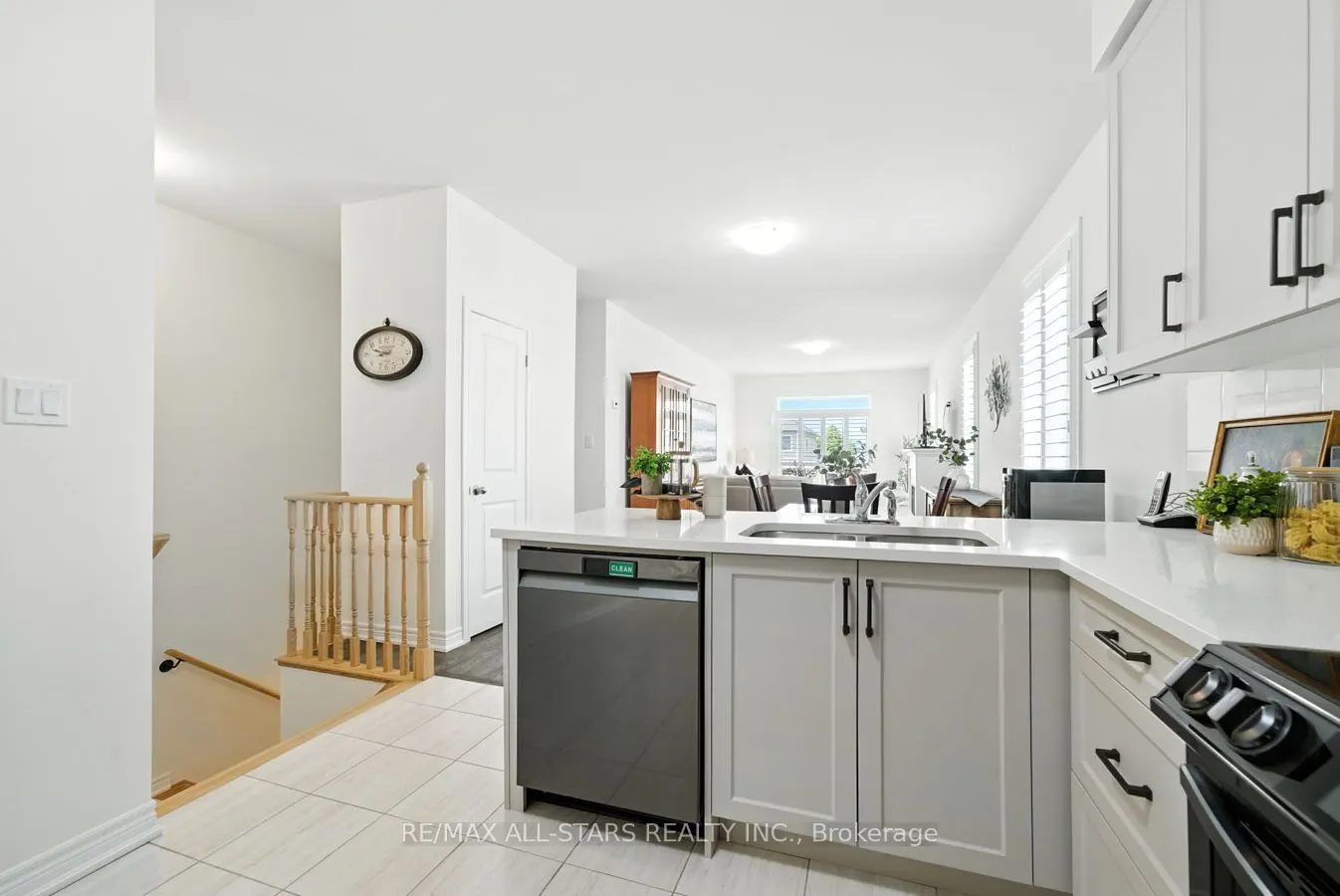 89 Forestlane Way