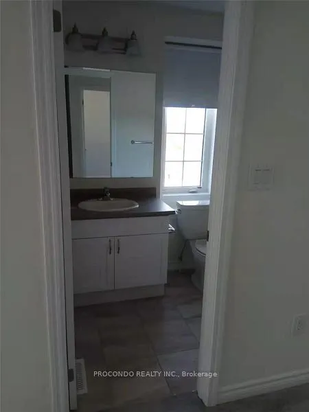 38 Bluegill Crescent