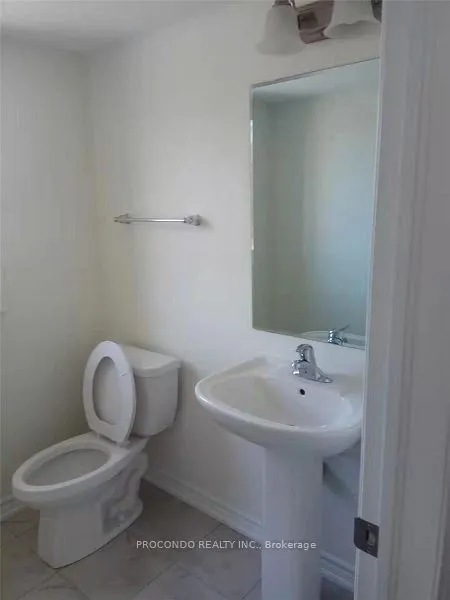 38 Bluegill Crescent