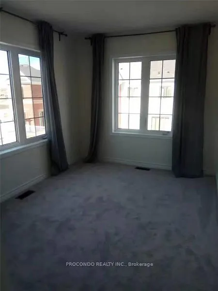 38 Bluegill Crescent